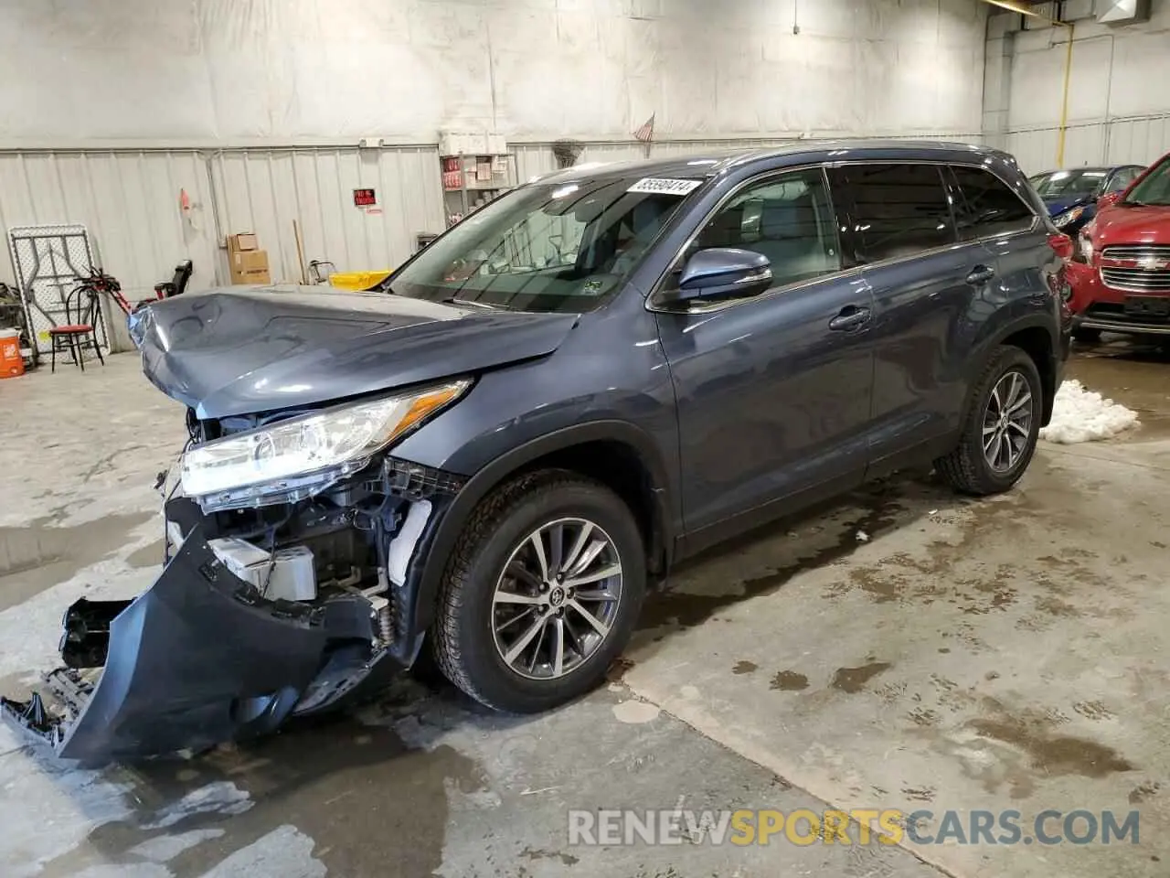 1 Photograph of a damaged car 5TDJZRFH6KS998554 TOYOTA HIGHLANDER 2019