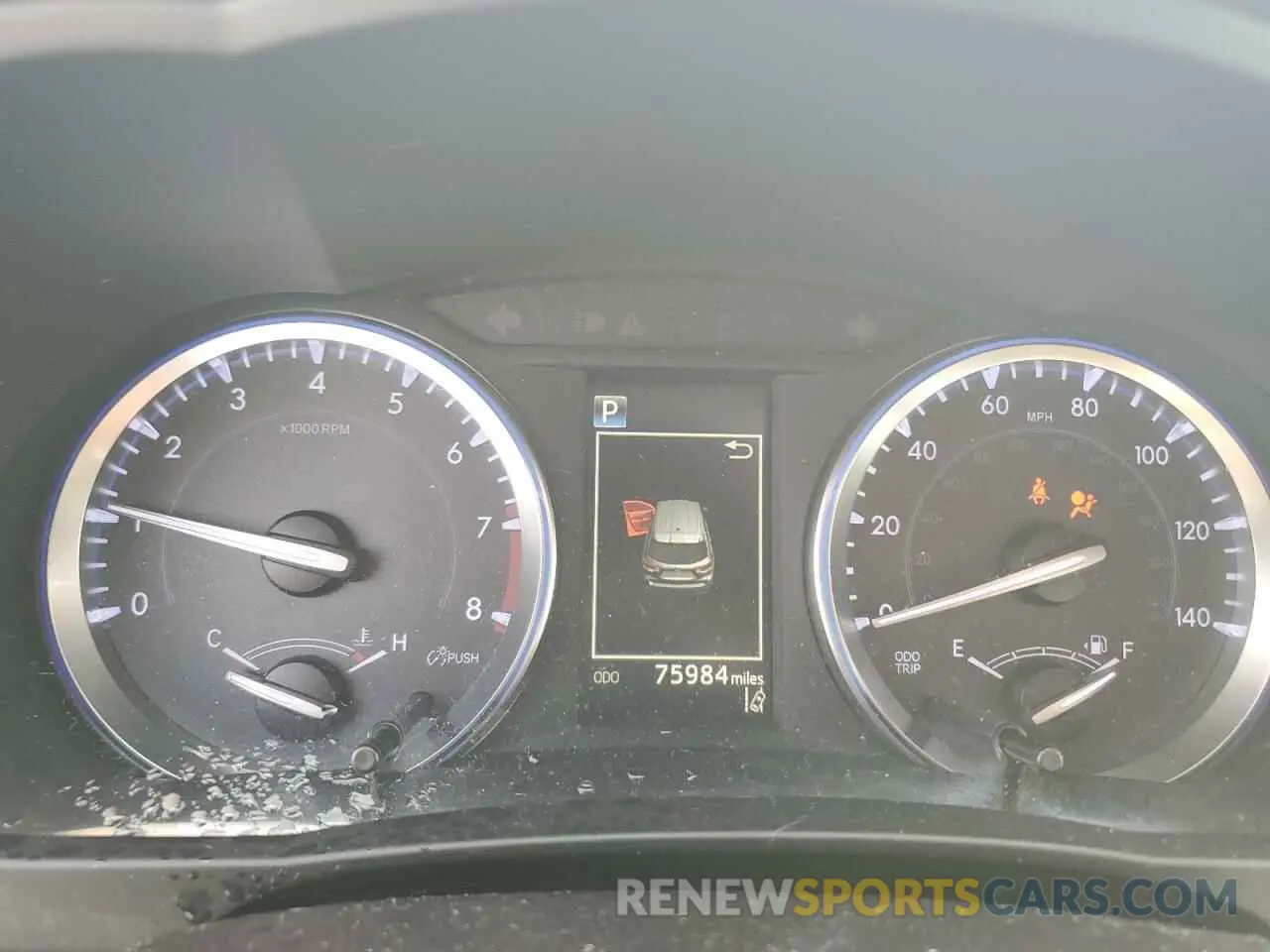 9 Photograph of a damaged car 5TDJZRFH7KS563302 TOYOTA HIGHLANDER 2019