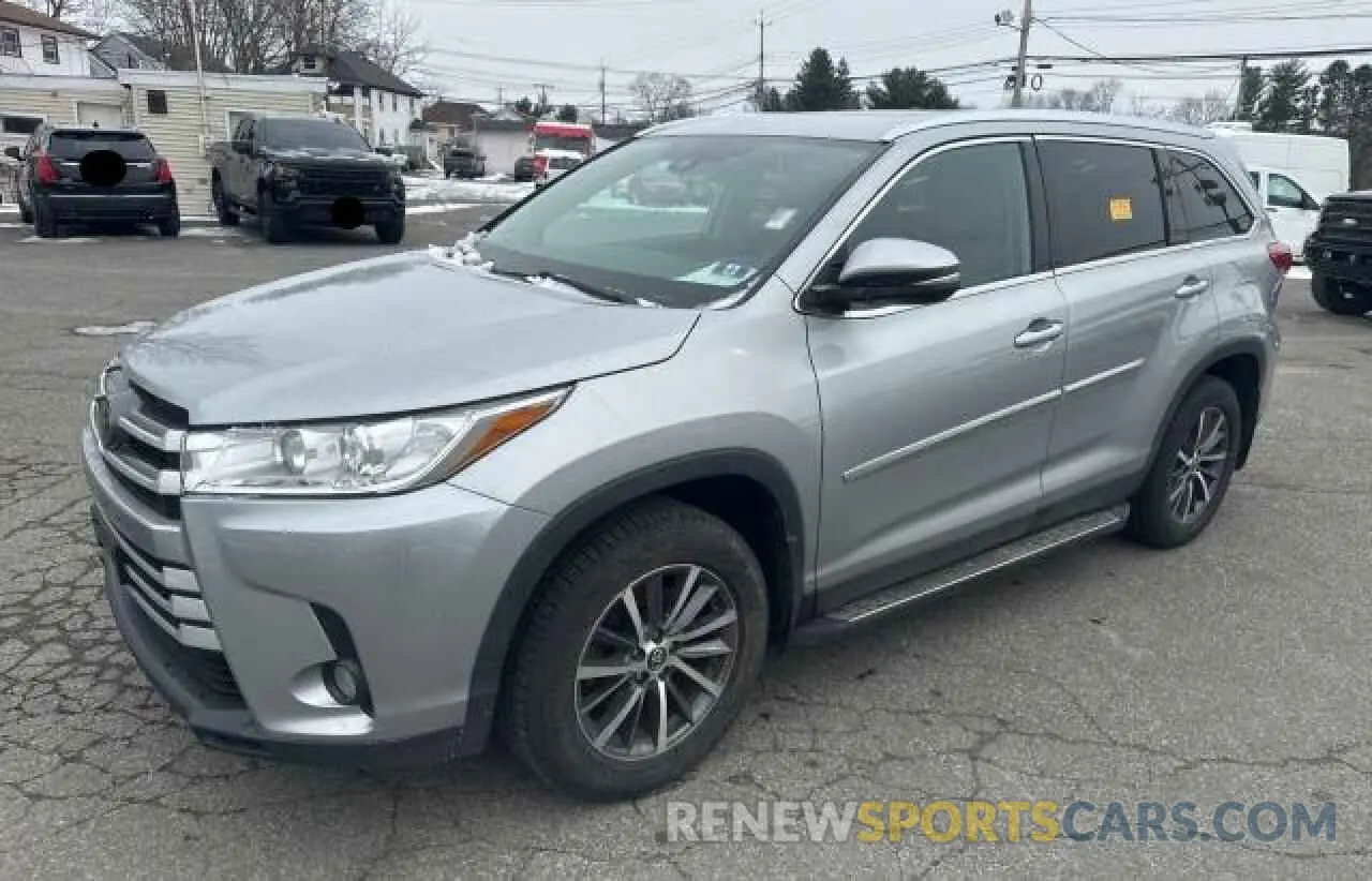 2 Photograph of a damaged car 5TDJZRFH7KS565678 TOYOTA HIGHLANDER 2019