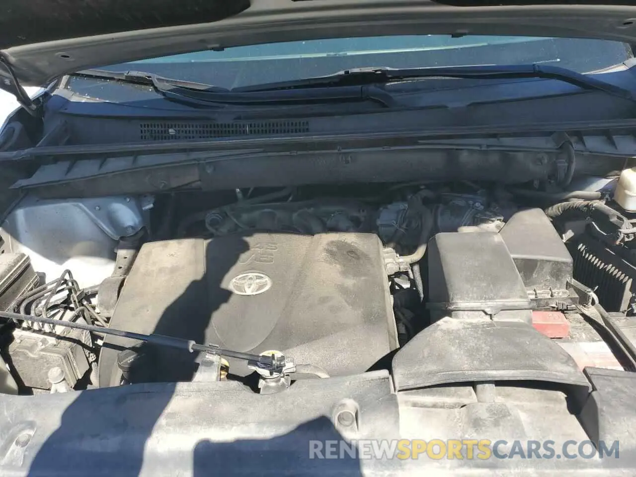 11 Фотография поврежденного автомобиля 5TDJZRFH7KS596848 TOYOTA HIGHLANDER 2019