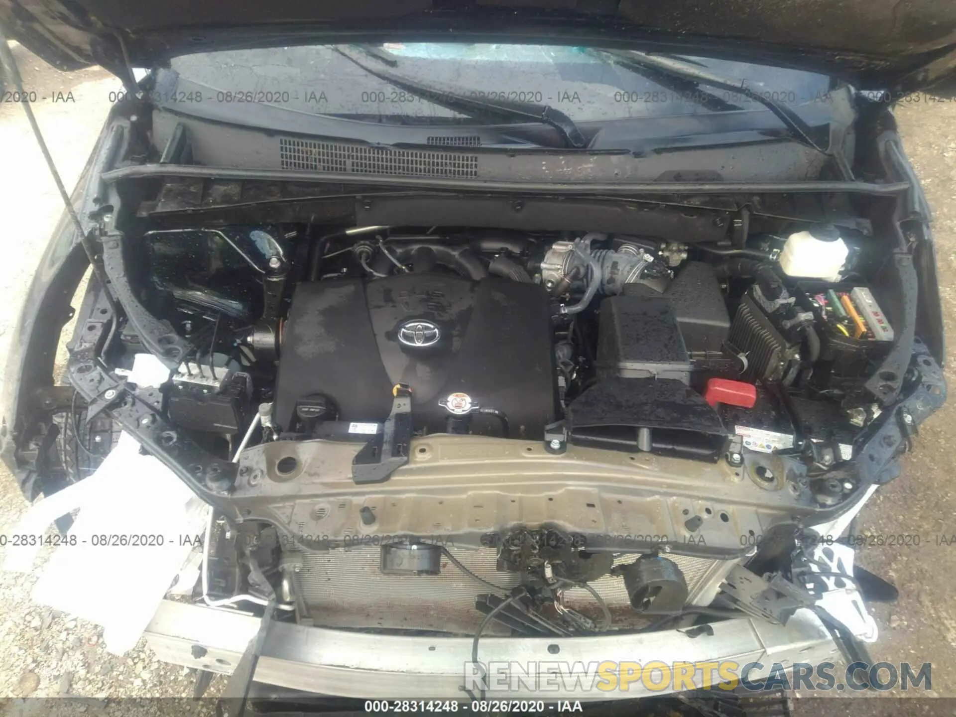 10 Photograph of a damaged car 5TDJZRFH7KS728748 TOYOTA HIGHLANDER 2019
