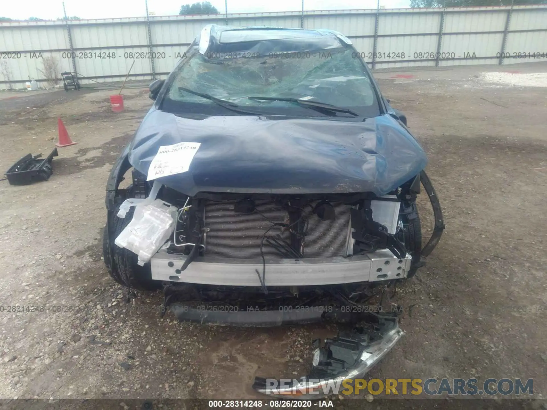 6 Photograph of a damaged car 5TDJZRFH7KS728748 TOYOTA HIGHLANDER 2019
