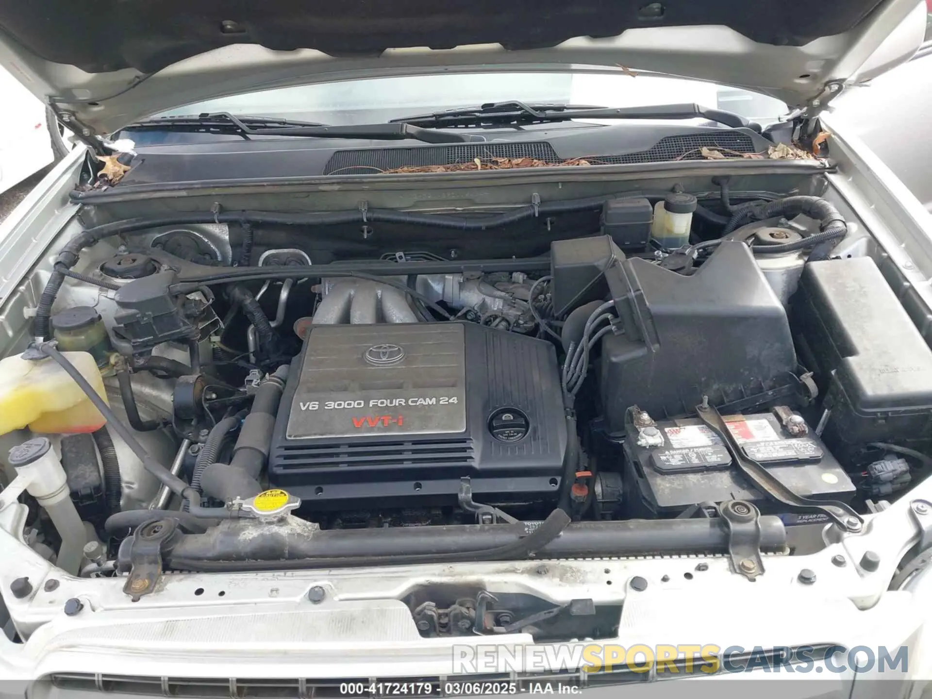 10 Photograph of a damaged car 5TDJZRFH7KS952229 TOYOTA HIGHLANDER 2019