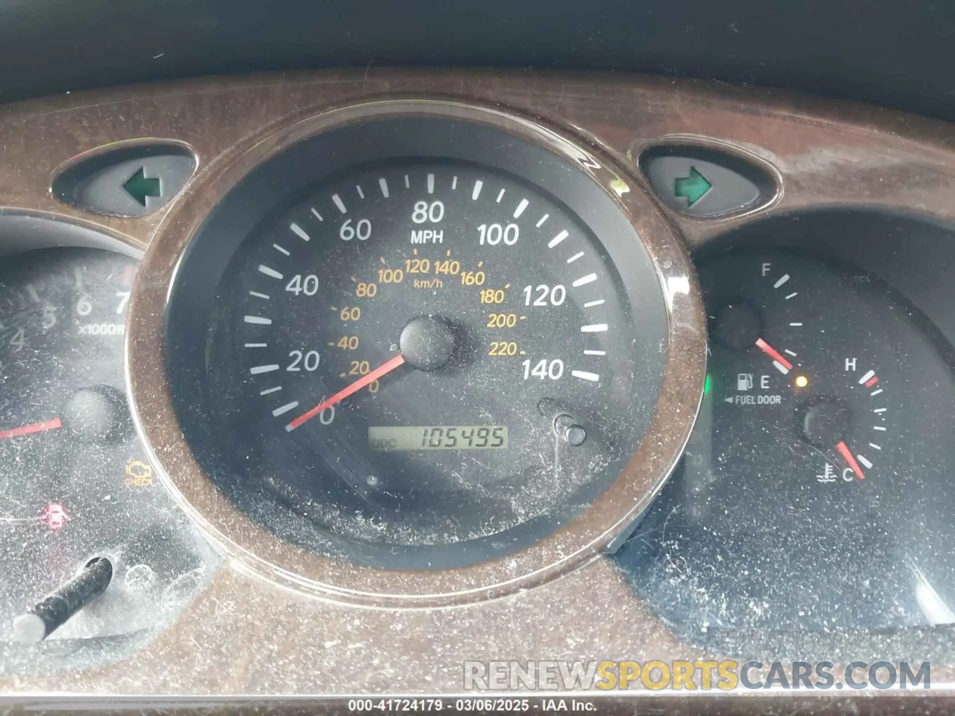 7 Photograph of a damaged car 5TDJZRFH7KS952229 TOYOTA HIGHLANDER 2019