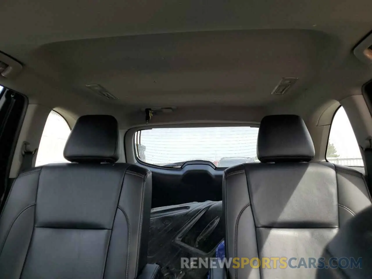 10 Фотография поврежденного автомобиля 5TDJZRFH7KS980466 TOYOTA HIGHLANDER 2019