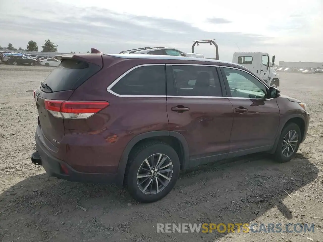 3 Фотография поврежденного автомобиля 5TDJZRFH7KS980466 TOYOTA HIGHLANDER 2019