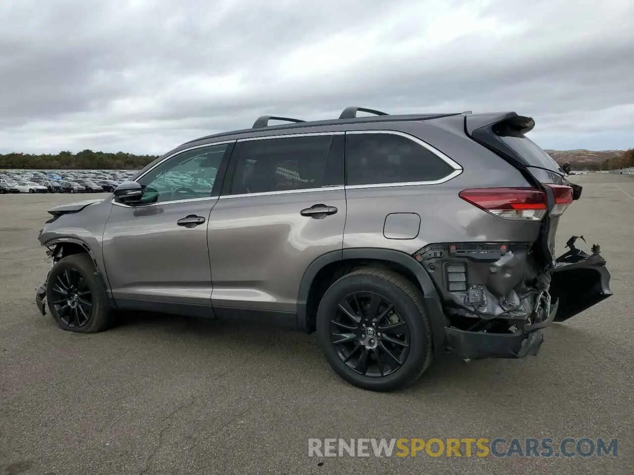 2 Фотография поврежденного автомобиля 5TDJZRFH8KS624673 TOYOTA HIGHLANDER 2019