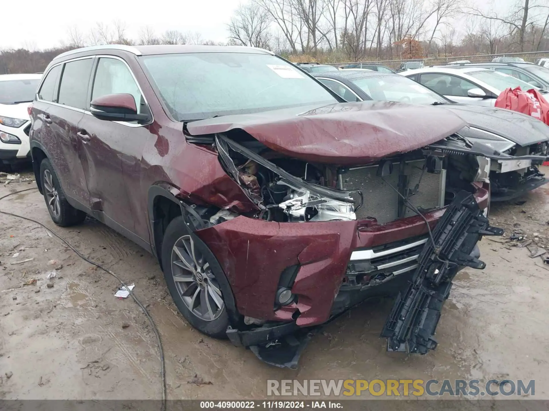 1 Photograph of a damaged car 5TDJZRFH8KS958539 TOYOTA HIGHLANDER 2019