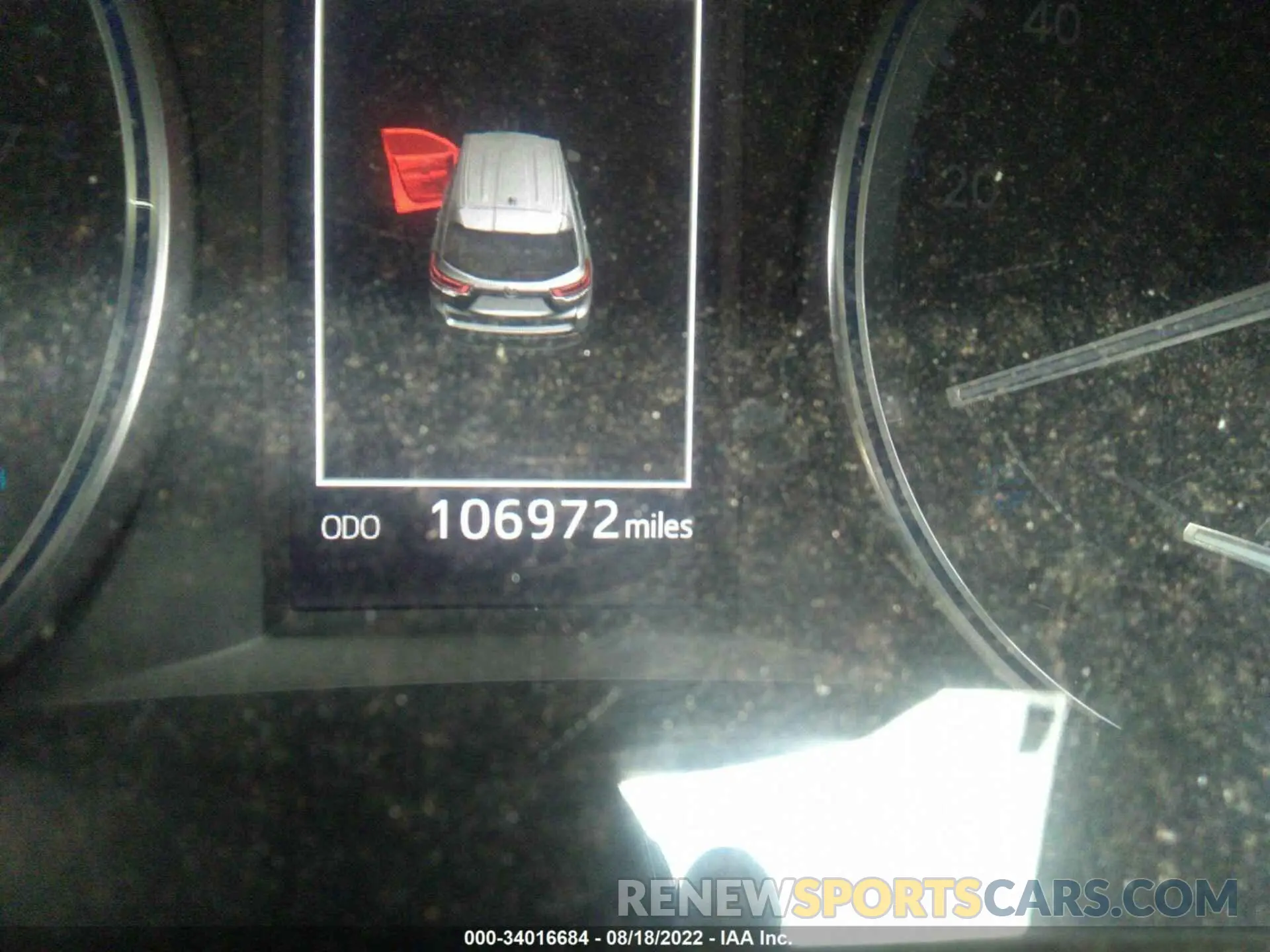 7 Photograph of a damaged car 5TDJZRFH9KS601287 TOYOTA HIGHLANDER 2019