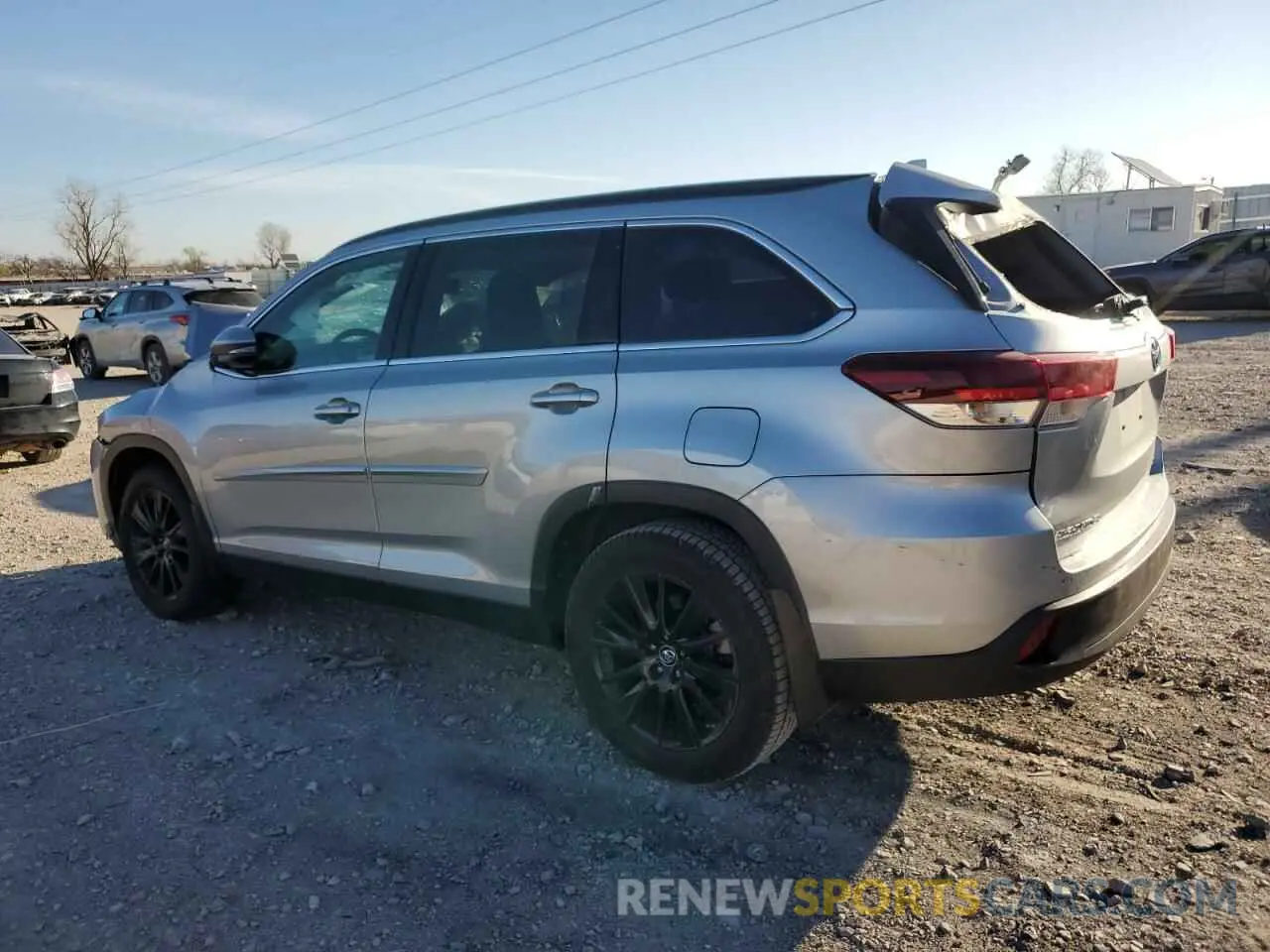 2 Фотография поврежденного автомобиля 5TDJZRFH9KS613925 TOYOTA HIGHLANDER 2019