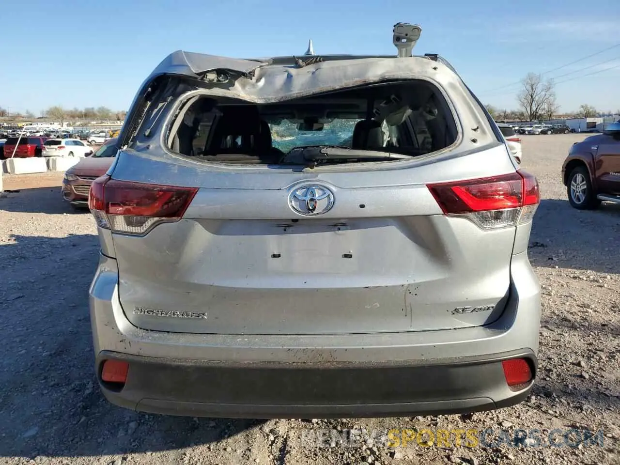 6 Фотография поврежденного автомобиля 5TDJZRFH9KS613925 TOYOTA HIGHLANDER 2019