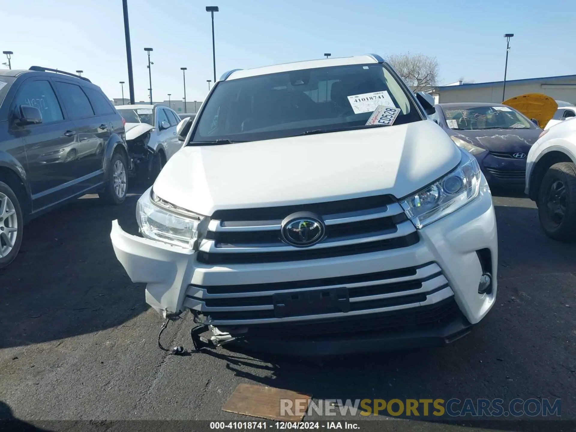 12 Фотография поврежденного автомобиля 5TDJZRFH9KS731473 TOYOTA HIGHLANDER 2019