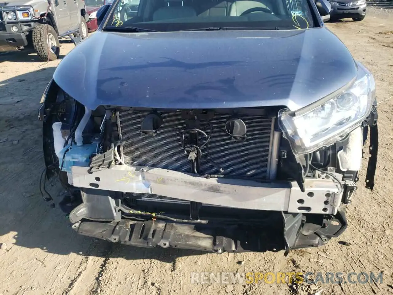 9 Photograph of a damaged car 5TDJZRFHXKS921007 TOYOTA HIGHLANDER 2019