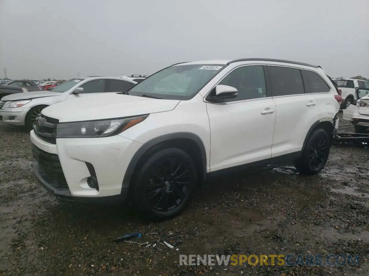 1 Photograph of a damaged car 5TDJZRFHXKS955884 TOYOTA HIGHLANDER 2019