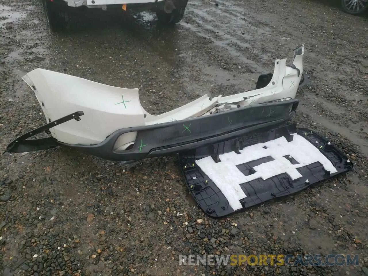 13 Photograph of a damaged car 5TDJZRFHXKS955884 TOYOTA HIGHLANDER 2019
