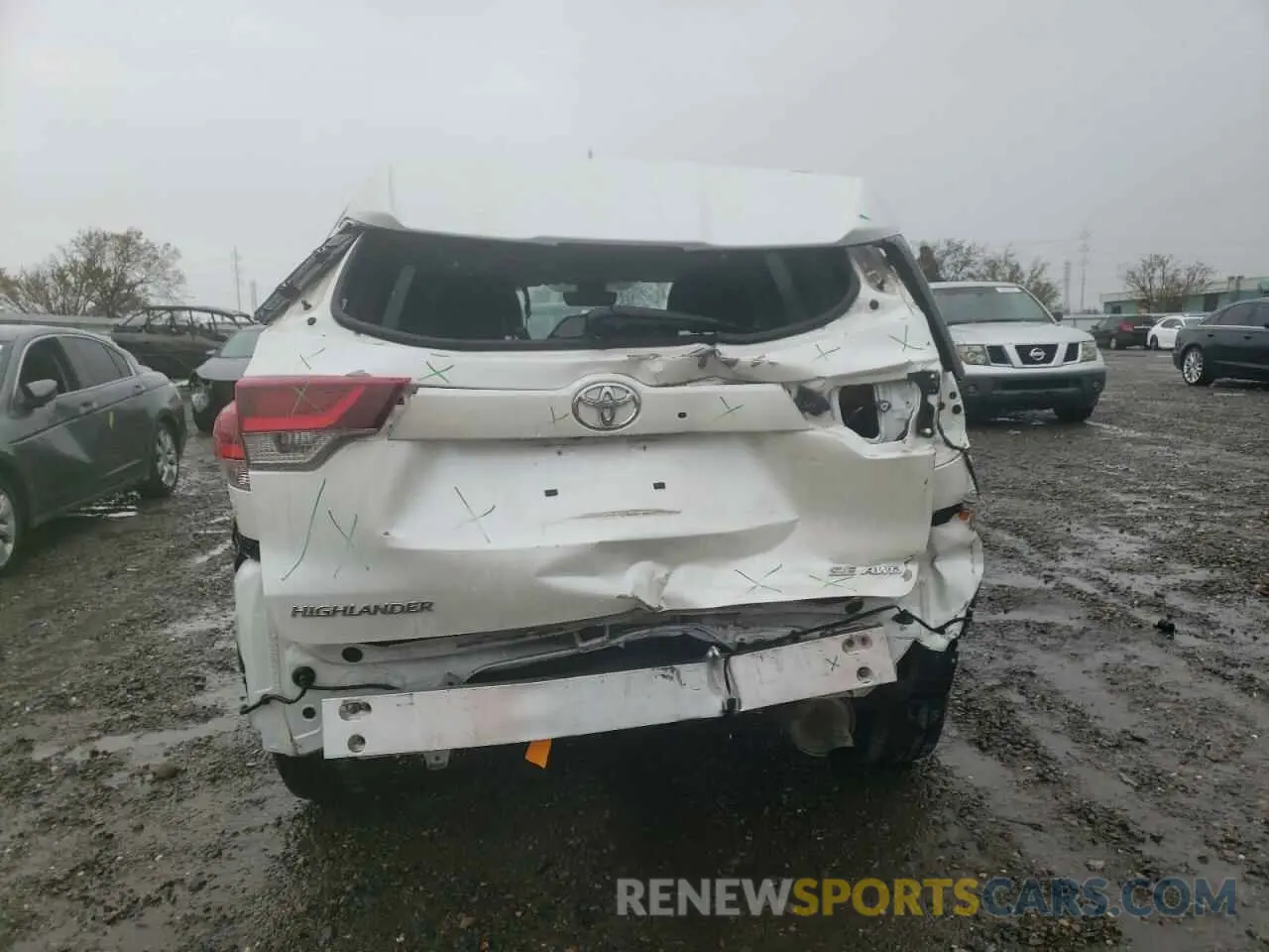6 Photograph of a damaged car 5TDJZRFHXKS955884 TOYOTA HIGHLANDER 2019