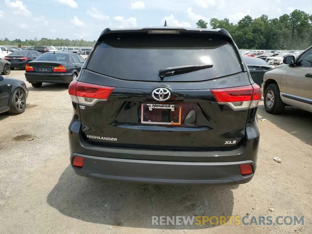 6 Фотография поврежденного автомобиля 5TDKZRFH0KS361308 TOYOTA HIGHLANDER 2019