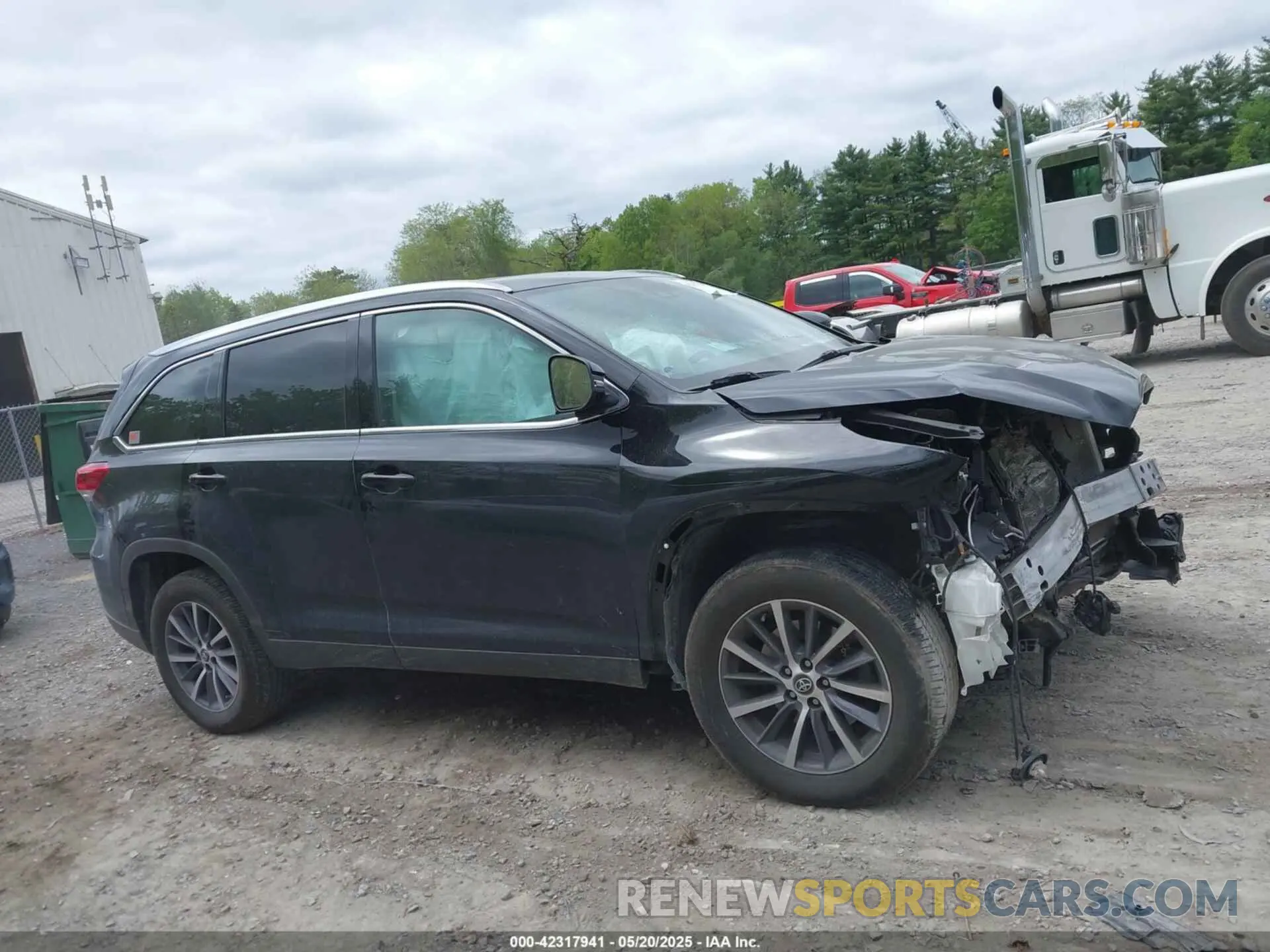 13 Фотография поврежденного автомобиля 5TDKZRFH1KS341598 TOYOTA HIGHLANDER 2019