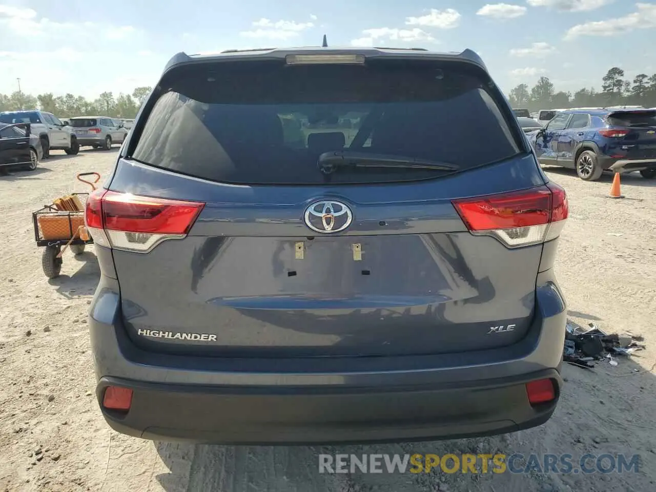 6 Фотография поврежденного автомобиля 5TDKZRFH2KS292654 TOYOTA HIGHLANDER 2019
