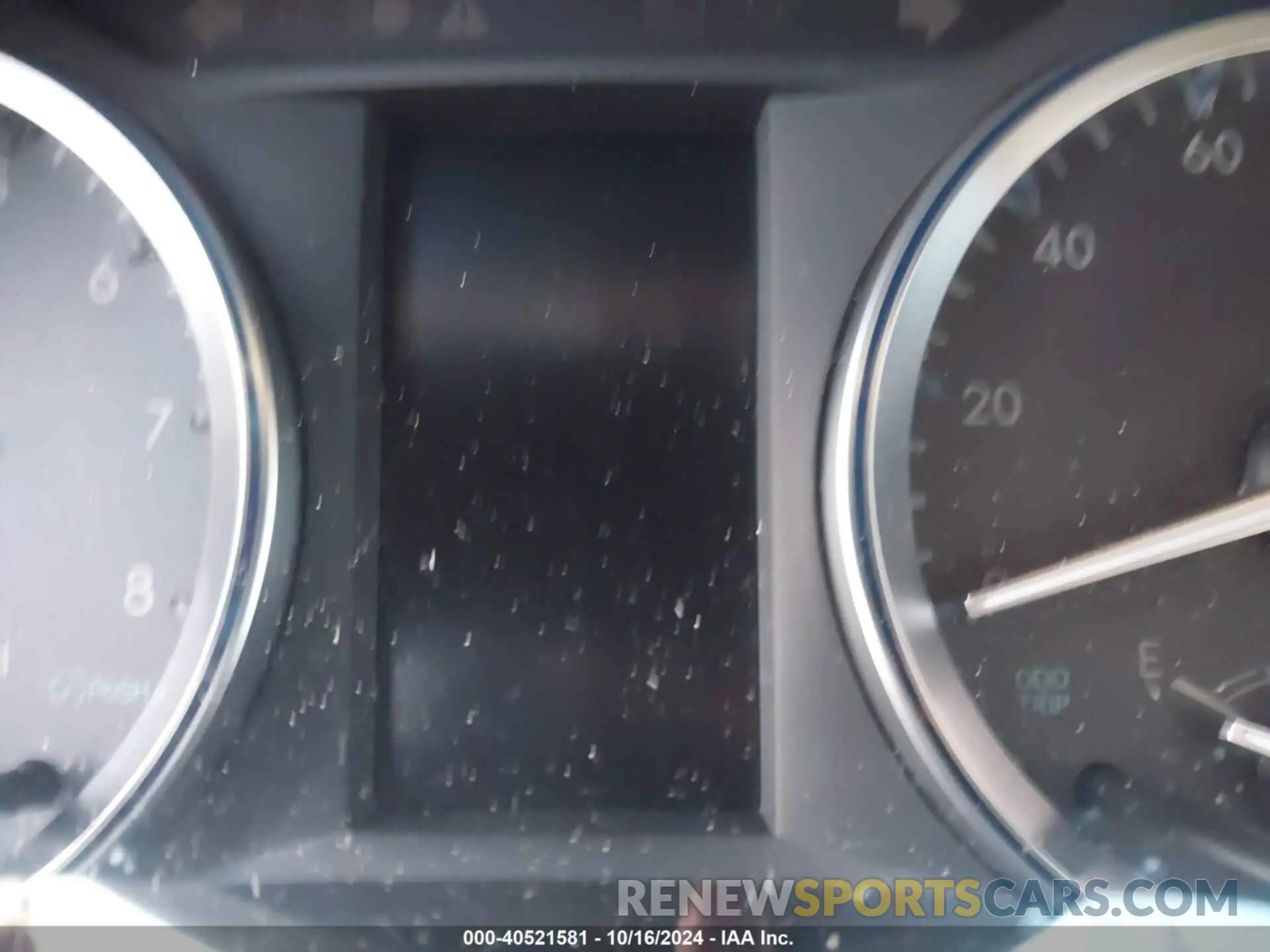15 Photograph of a damaged car 5TDKZRFH2KS310294 TOYOTA HIGHLANDER 2019