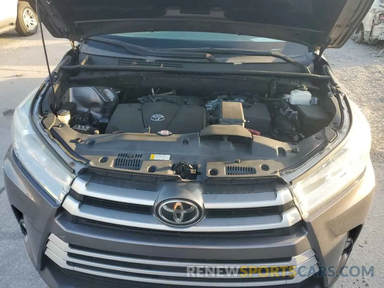 12 Фотография поврежденного автомобиля 5TDKZRFH2KS368003 TOYOTA HIGHLANDER 2019