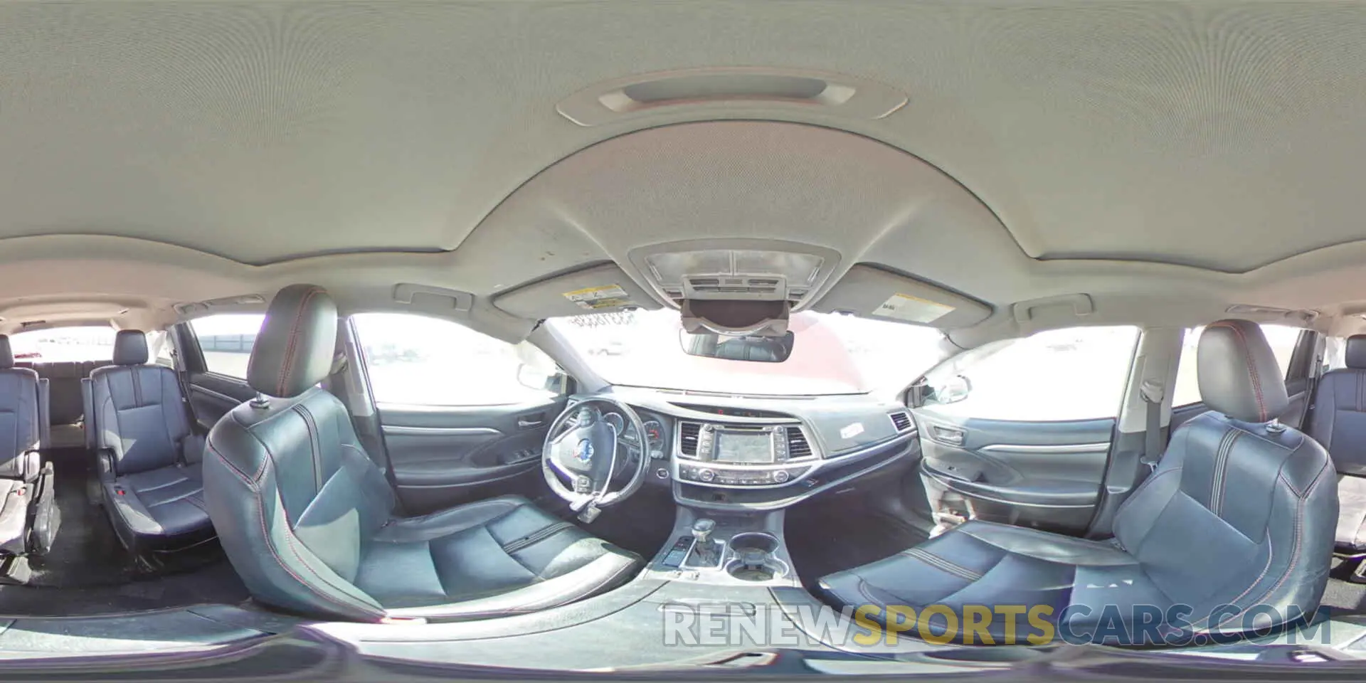 14 Photograph of a damaged car 5TDKZRFH2KS571067 TOYOTA HIGHLANDER 2019