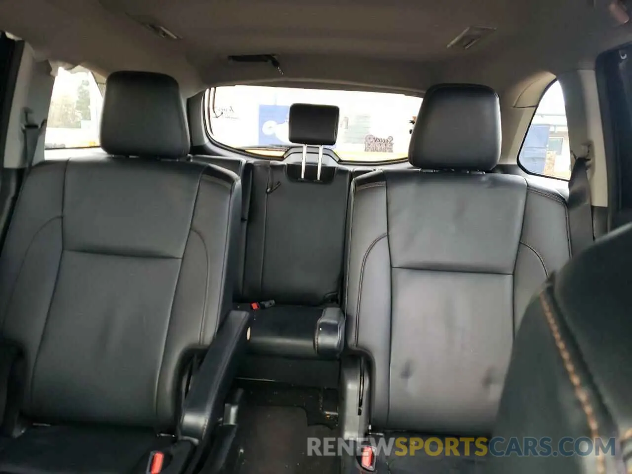 10 Фотография поврежденного автомобиля 5TDKZRFH3KS359049 TOYOTA HIGHLANDER 2019