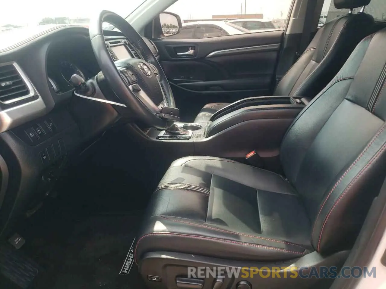 7 Фотография поврежденного автомобиля 5TDKZRFH3KS570607 TOYOTA HIGHLANDER 2019