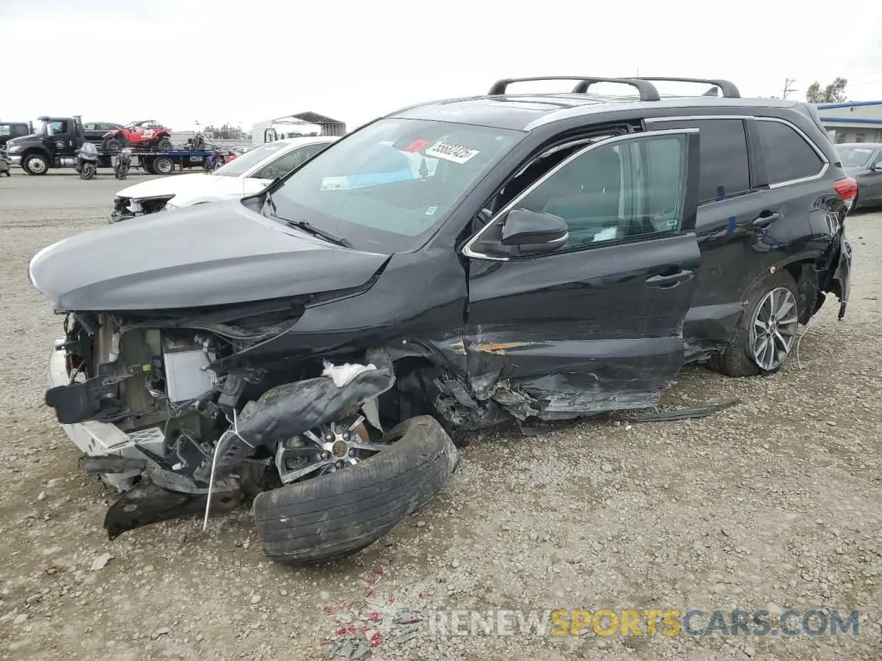 1 Photograph of a damaged car 5TDKZRFH4KS365538 TOYOTA HIGHLANDER 2019