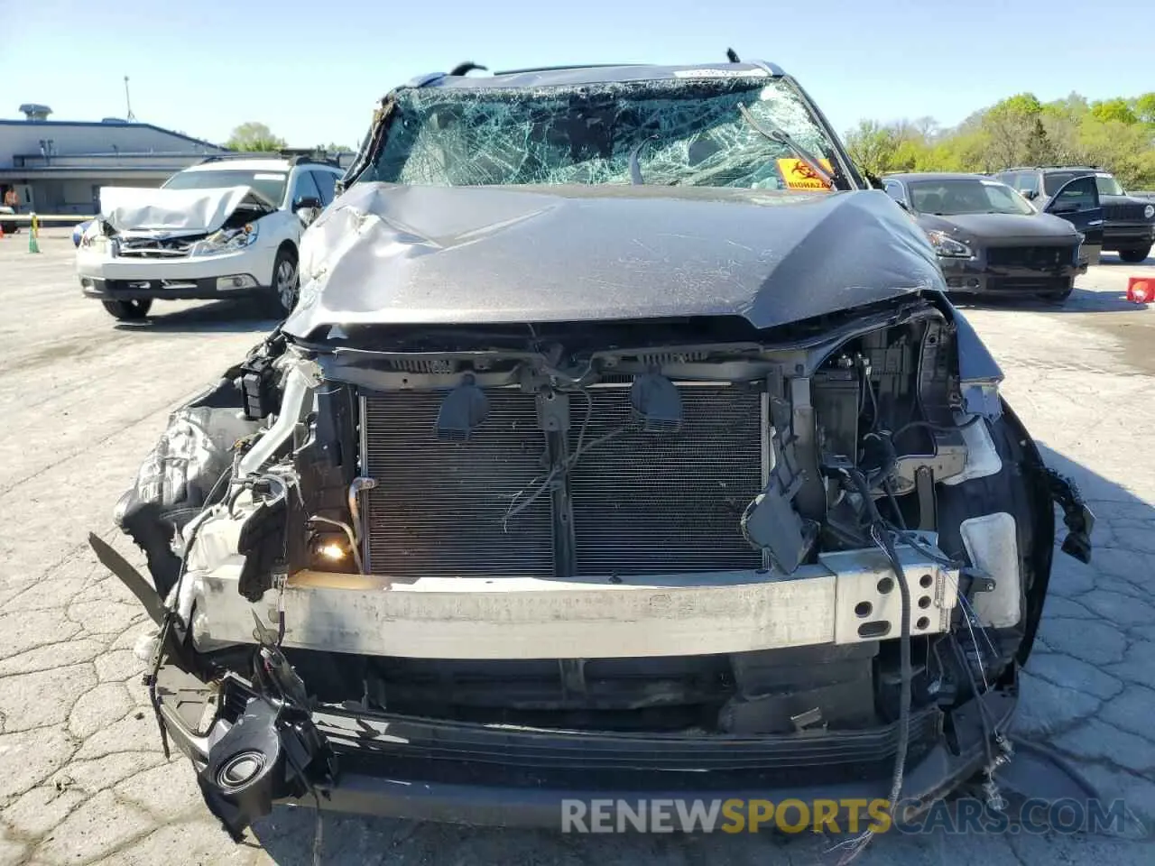 5 Photograph of a damaged car 5TDKZRFH5KS563285 TOYOTA HIGHLANDER 2019
