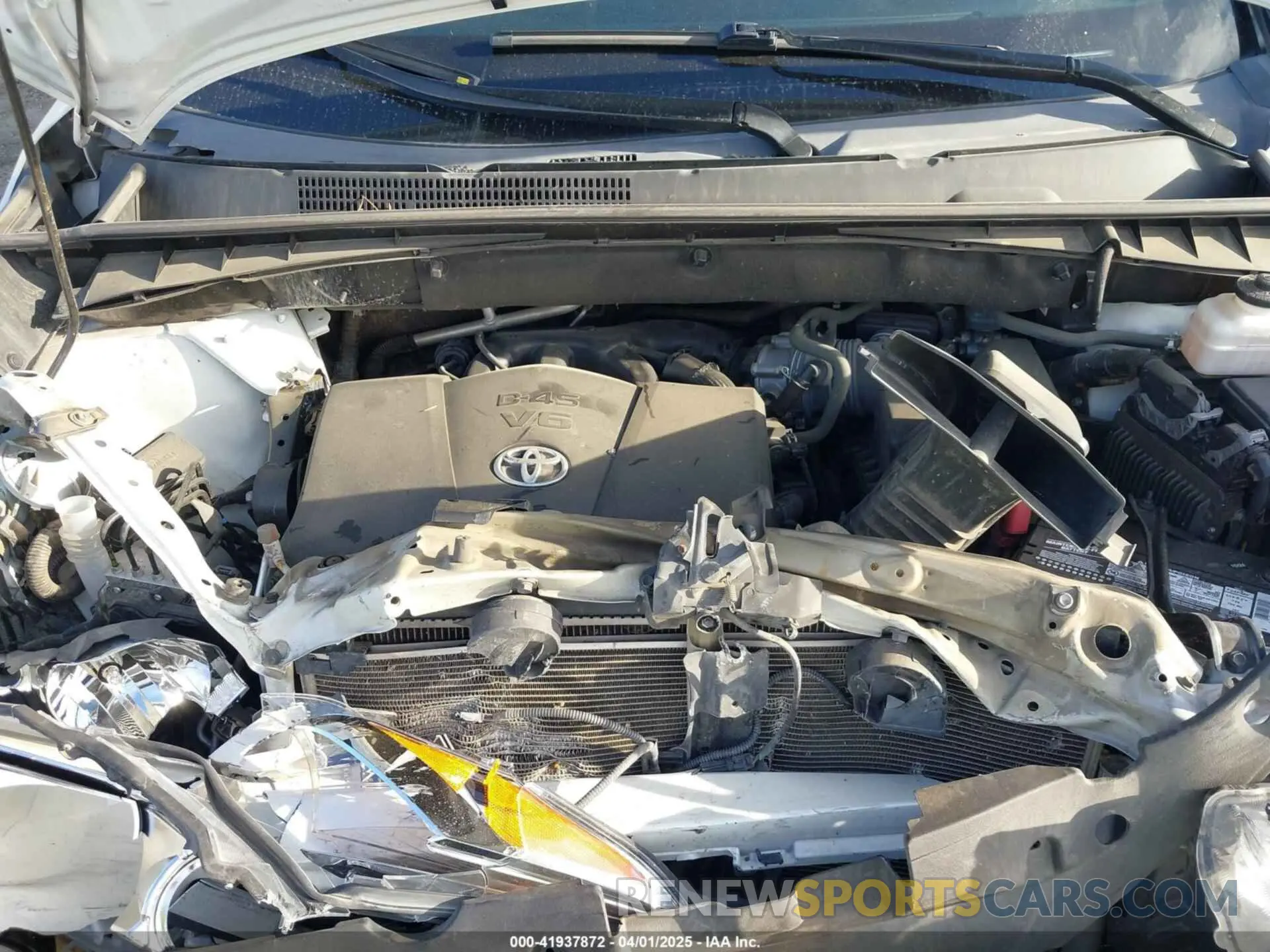 10 Фотография поврежденного автомобиля 5TDKZRFH7KS559805 TOYOTA HIGHLANDER 2019