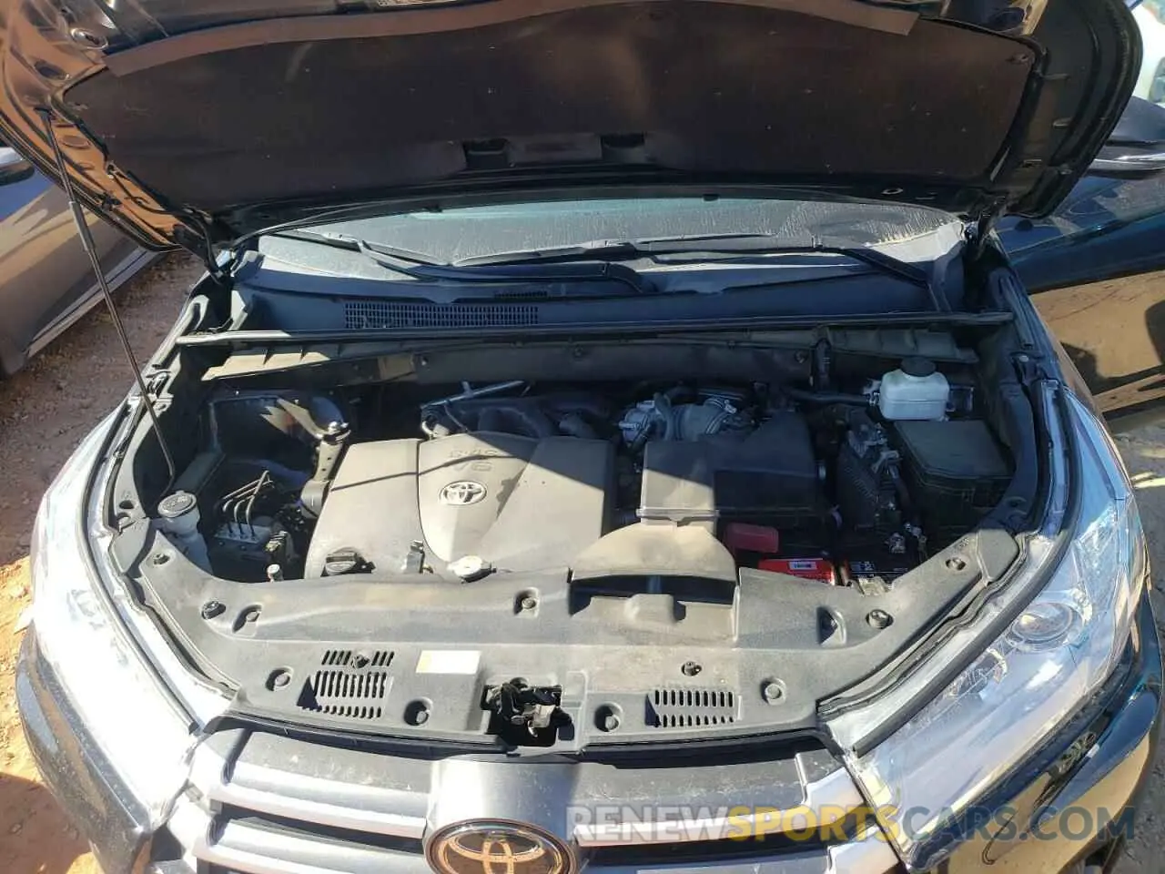 12 Фотография поврежденного автомобиля 5TDKZRFH7KS568830 TOYOTA HIGHLANDER 2019
