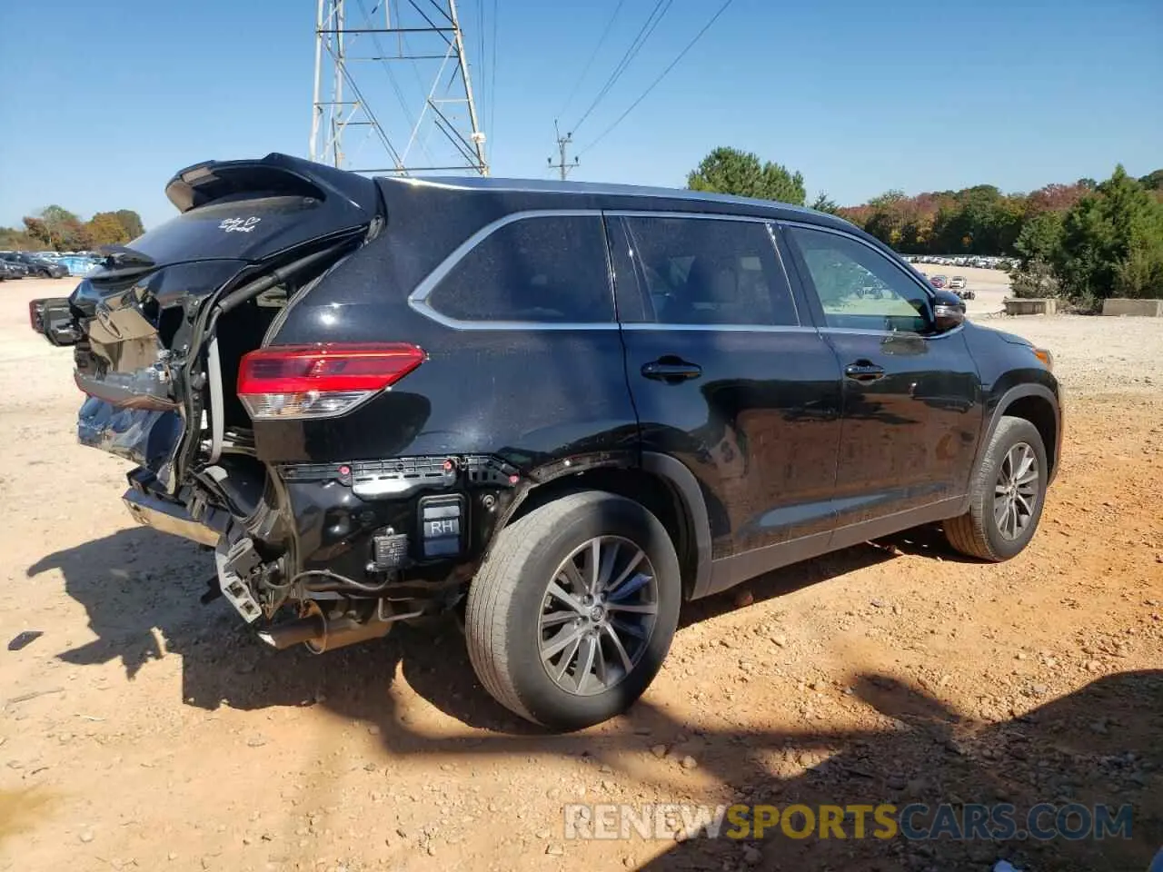 3 Фотография поврежденного автомобиля 5TDKZRFH7KS568830 TOYOTA HIGHLANDER 2019