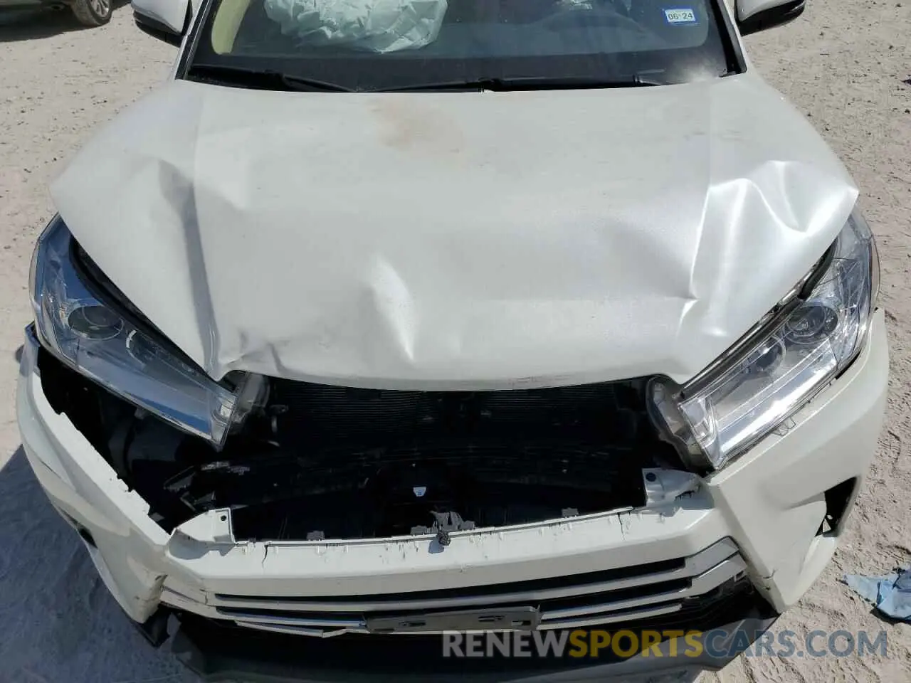 12 Фотография поврежденного автомобиля 5TDKZRFH8KS357510 TOYOTA HIGHLANDER 2019