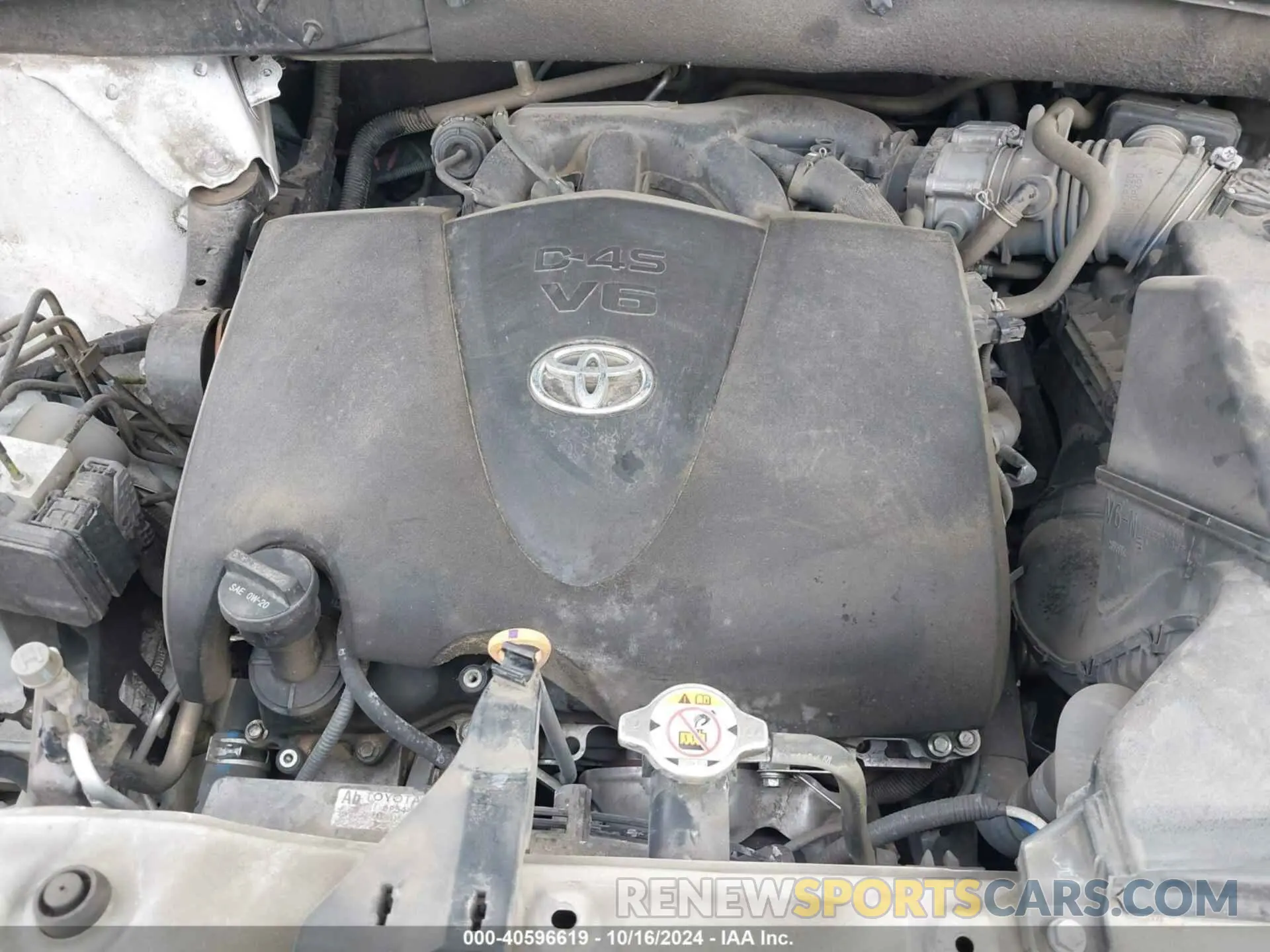 10 Photograph of a damaged car 5TDKZRFH8KS552846 TOYOTA HIGHLANDER 2019