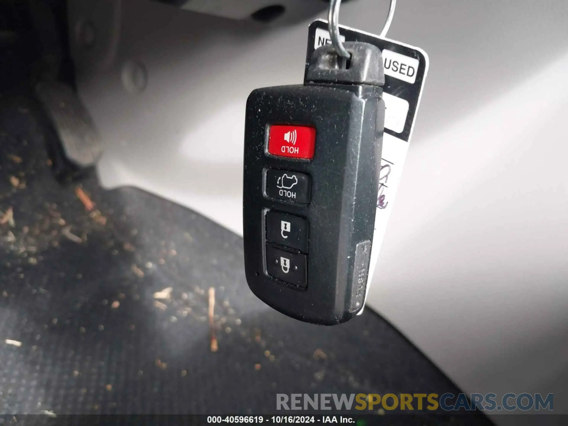 11 Photograph of a damaged car 5TDKZRFH8KS552846 TOYOTA HIGHLANDER 2019
