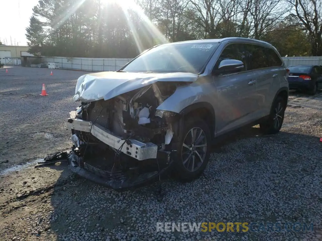 2 Photograph of a damaged car 5TDKZRFH8KS561689 TOYOTA HIGHLANDER 2019