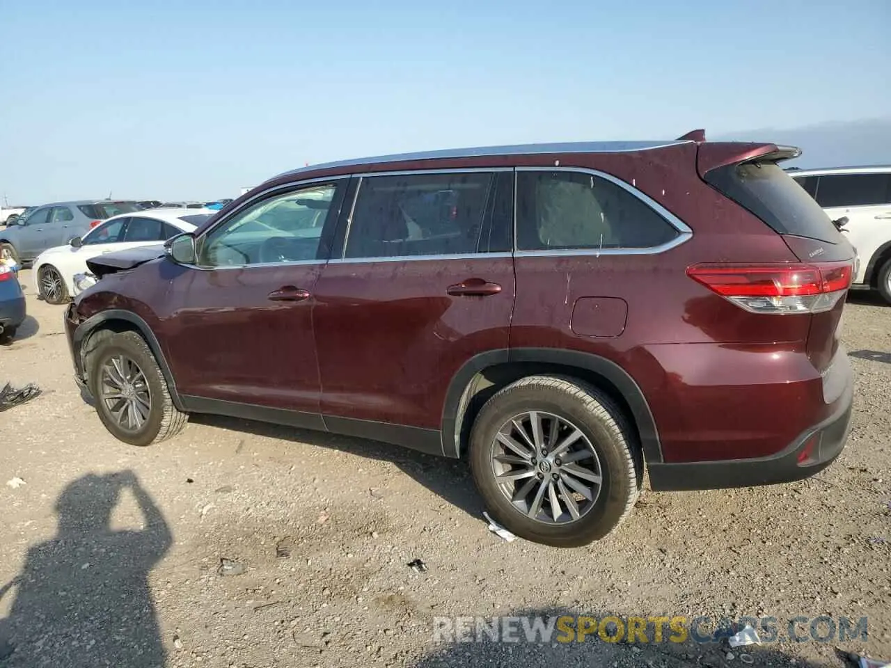 2 Фотография поврежденного автомобиля 5TDKZRFH9KS360190 TOYOTA HIGHLANDER 2019