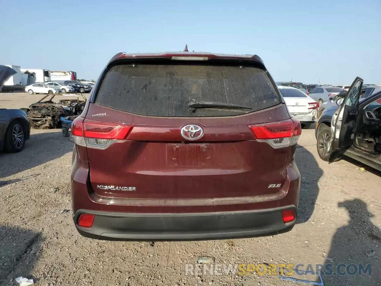 6 Фотография поврежденного автомобиля 5TDKZRFH9KS360190 TOYOTA HIGHLANDER 2019