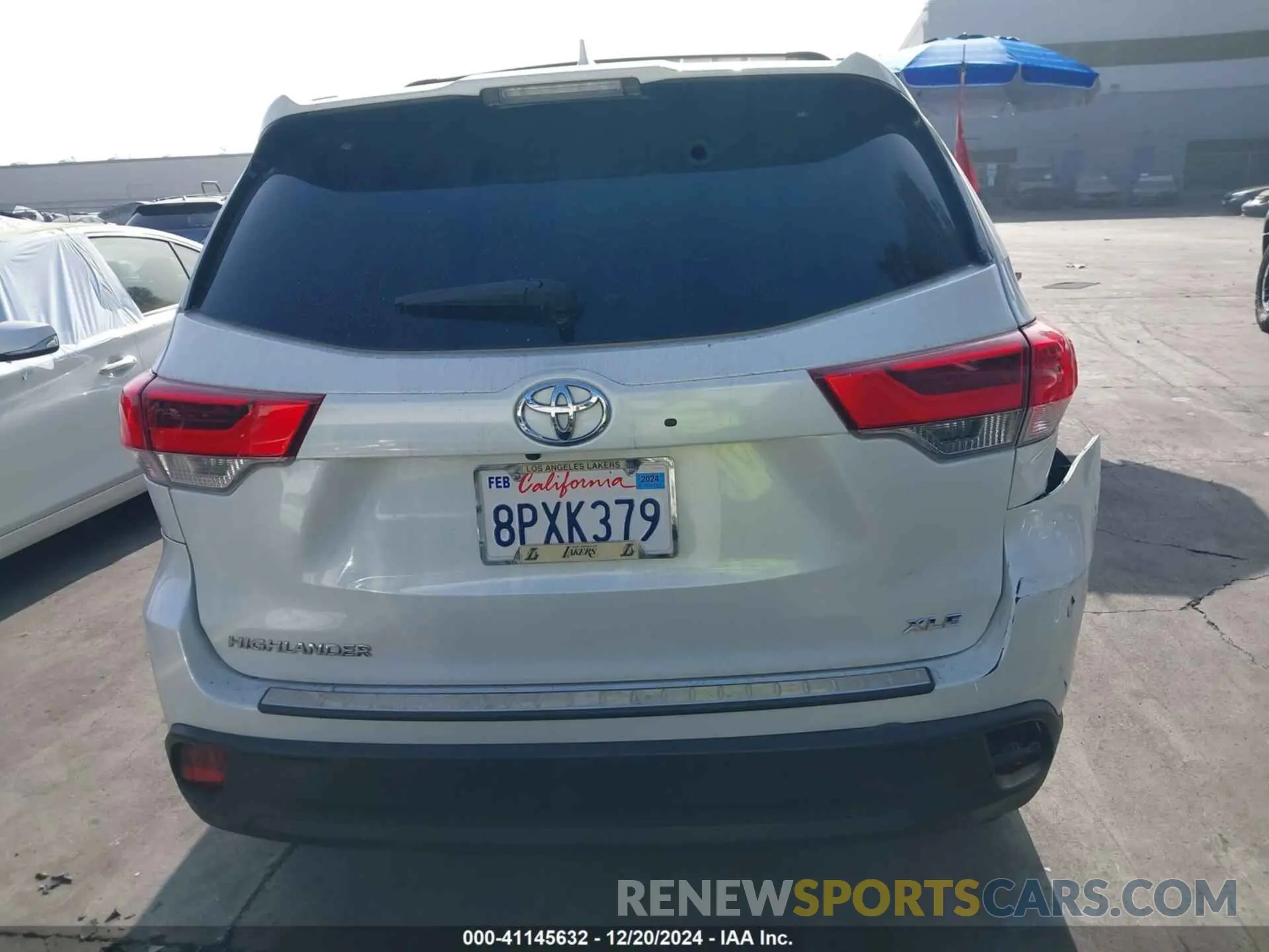 17 Фотография поврежденного автомобиля 5TDKZRFH9KS572927 TOYOTA HIGHLANDER 2019