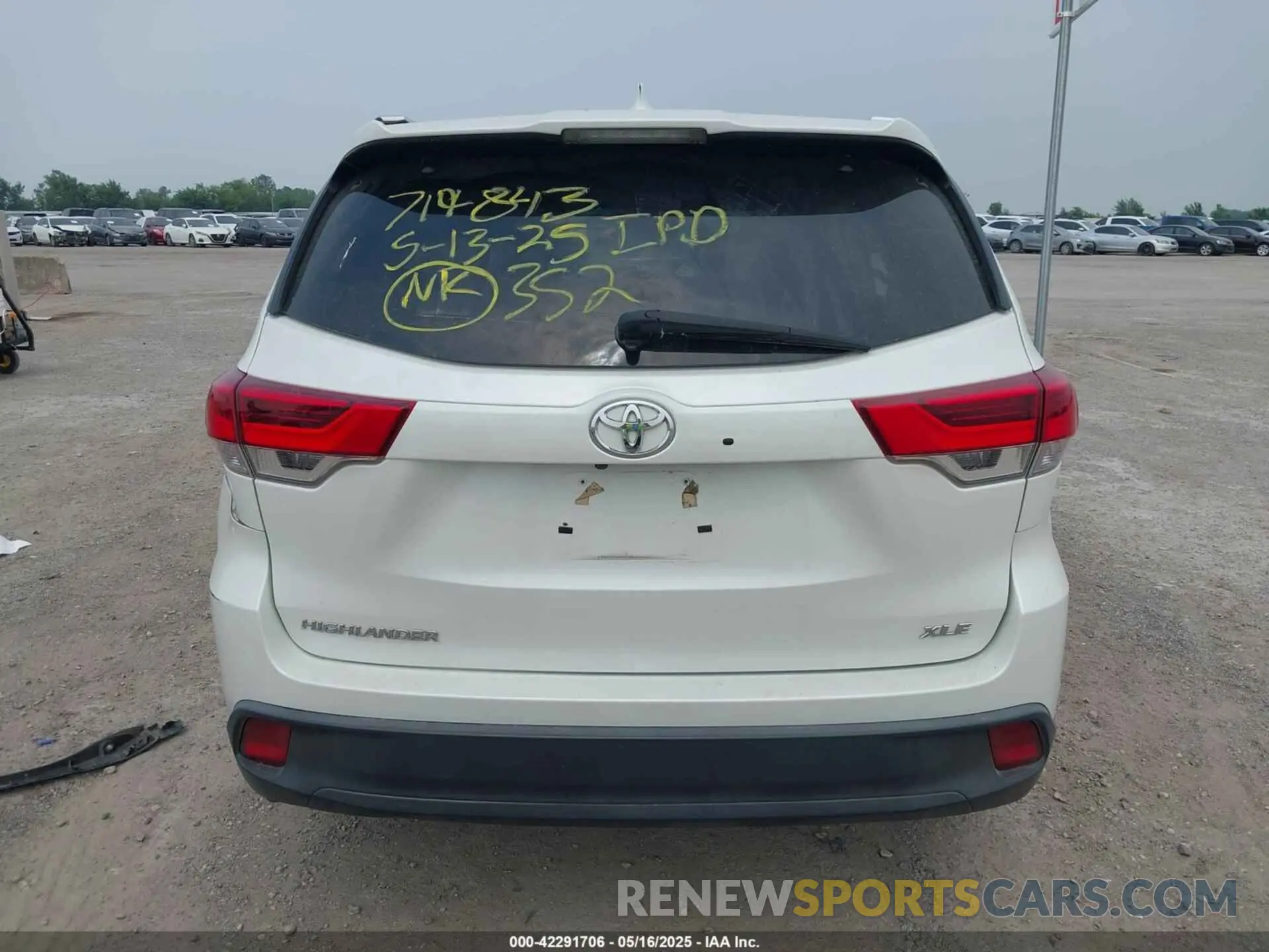 15 Фотография поврежденного автомобиля 5TDKZRFHXKS320278 TOYOTA HIGHLANDER 2019