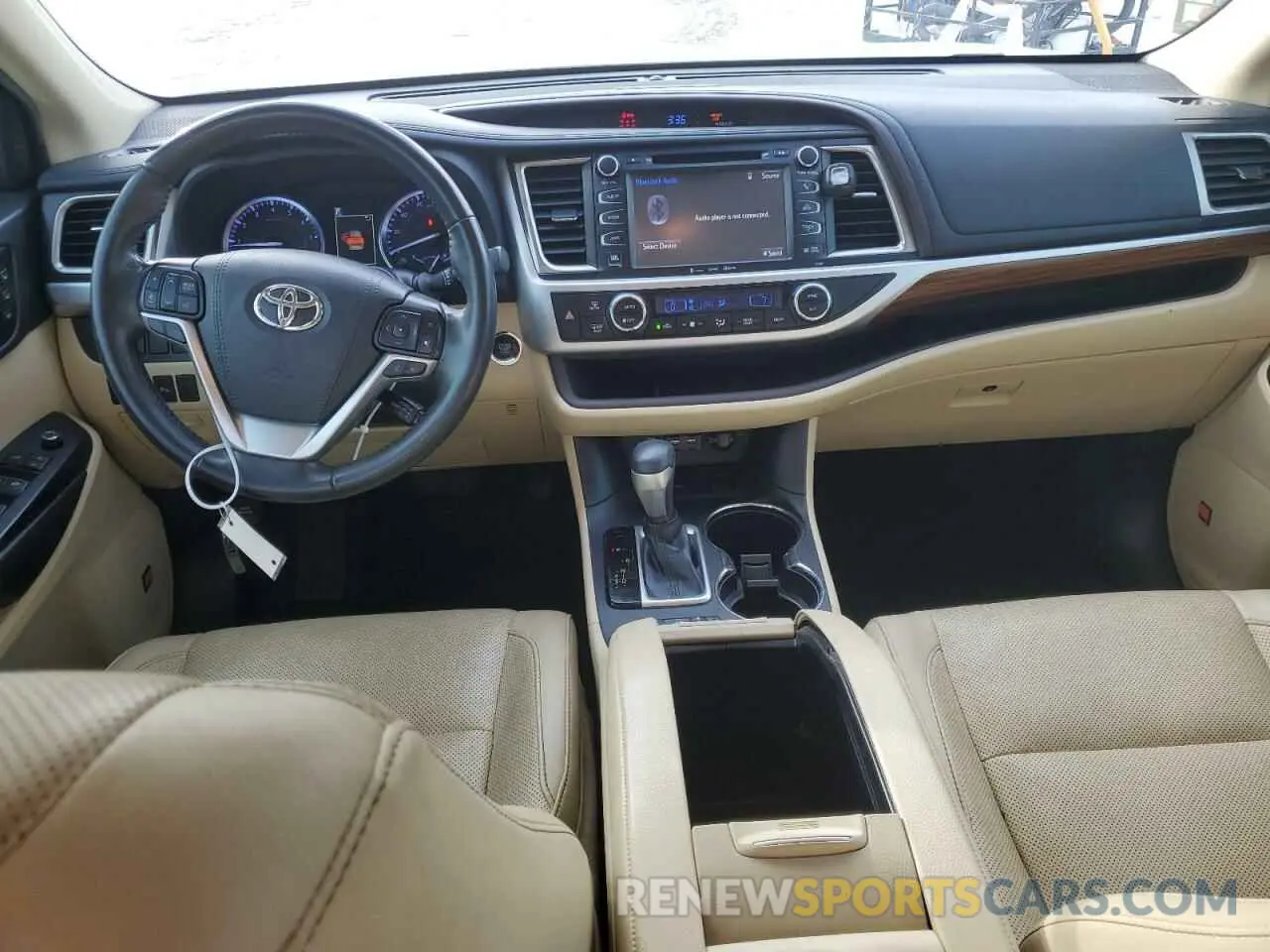 8 Photograph of a damaged car 5TDYZRFH0KS313141 TOYOTA HIGHLANDER 2019