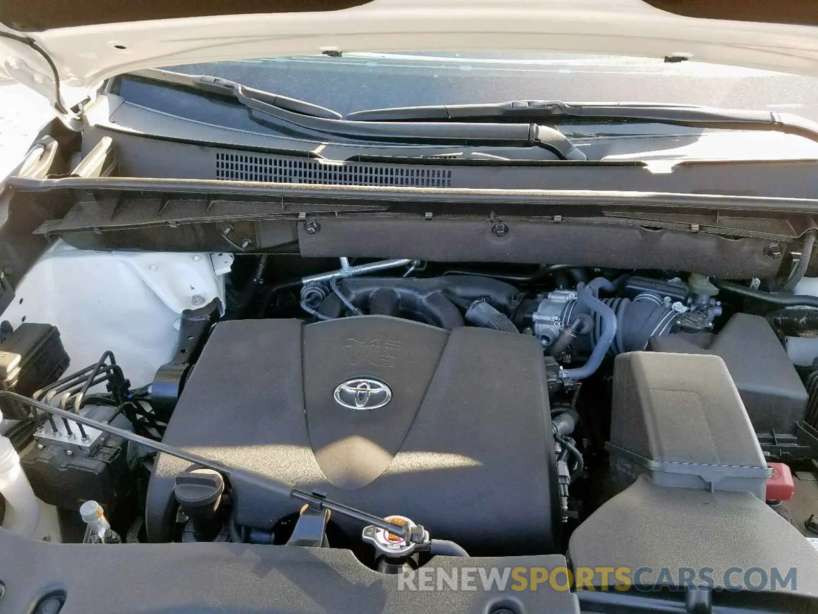 7 Photograph of a damaged car 5TDYZRFH1KS318509 TOYOTA HIGHLANDER 2019