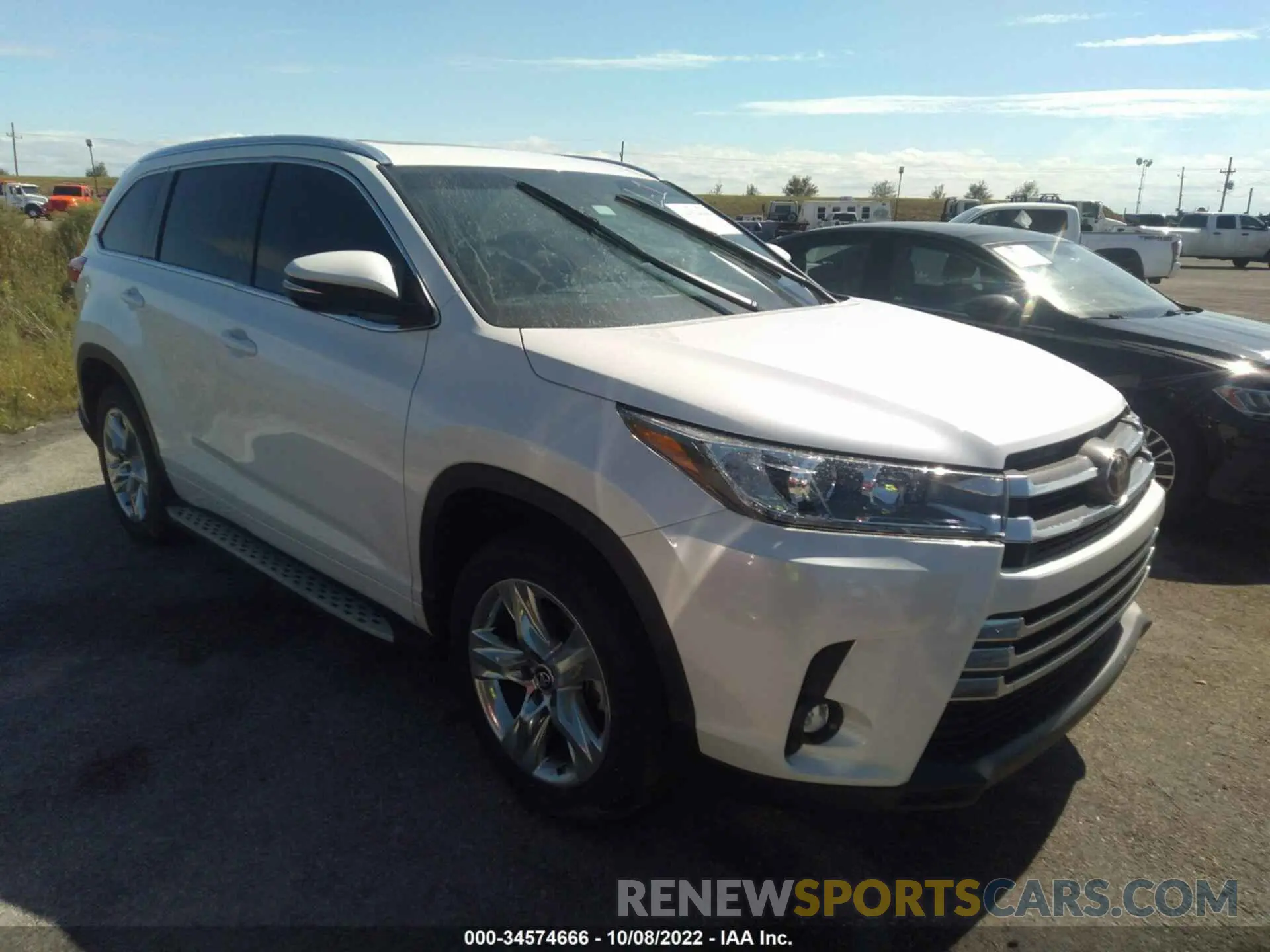 1 Фотография поврежденного автомобиля 5TDYZRFH2KS326084 TOYOTA HIGHLANDER 2019