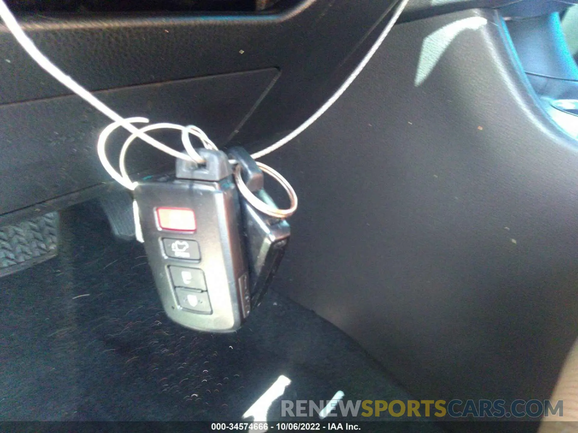 11 Фотография поврежденного автомобиля 5TDYZRFH2KS326084 TOYOTA HIGHLANDER 2019