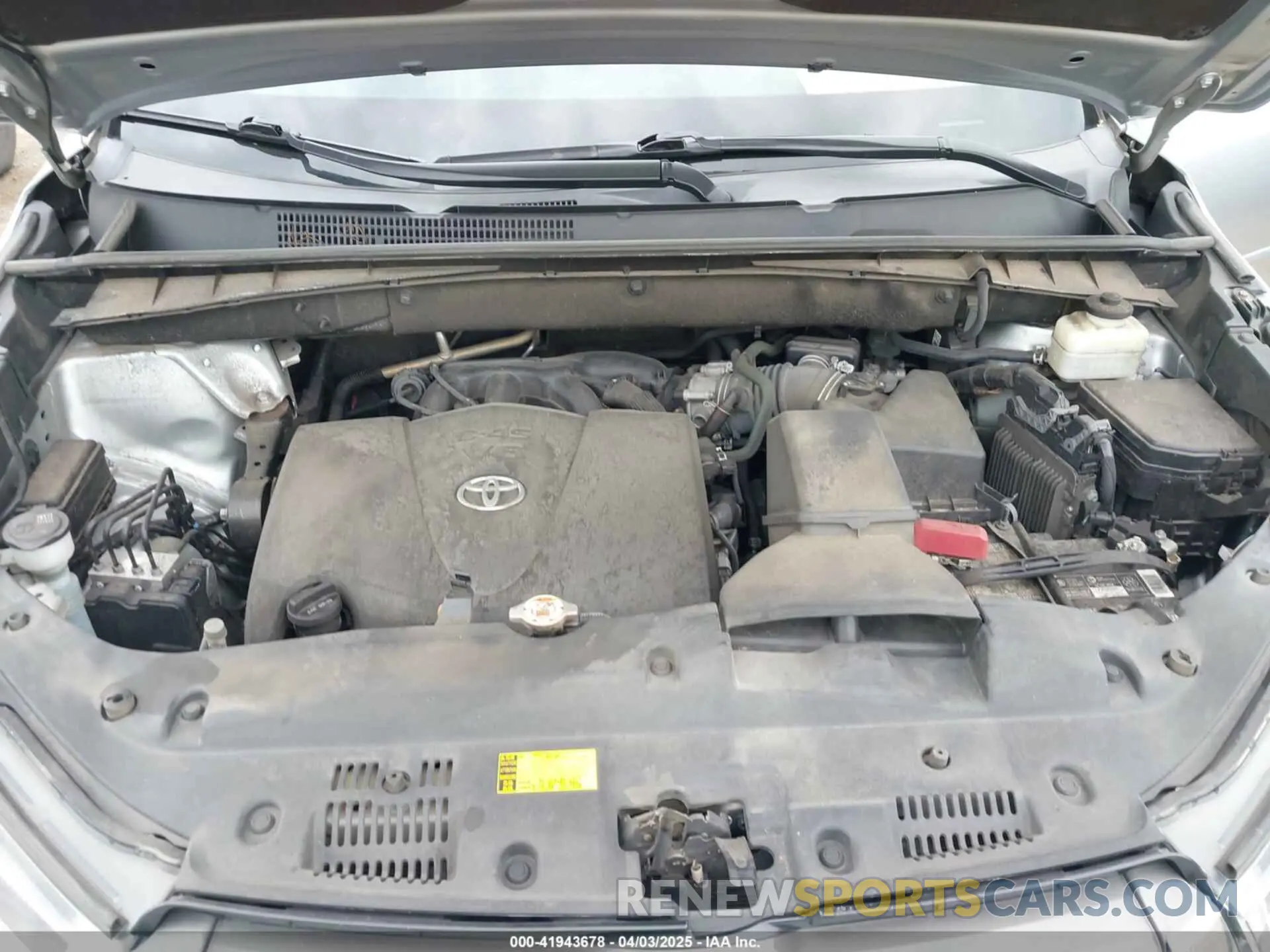 10 Фотография поврежденного автомобиля 5TDYZRFH4KS294657 TOYOTA HIGHLANDER 2019