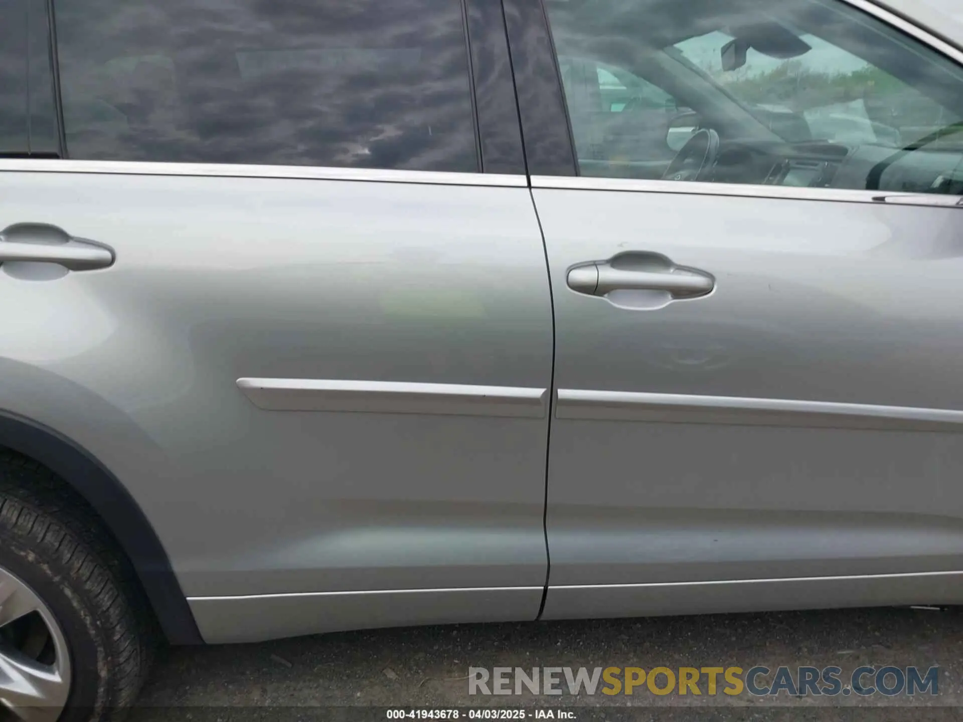 13 Фотография поврежденного автомобиля 5TDYZRFH4KS294657 TOYOTA HIGHLANDER 2019