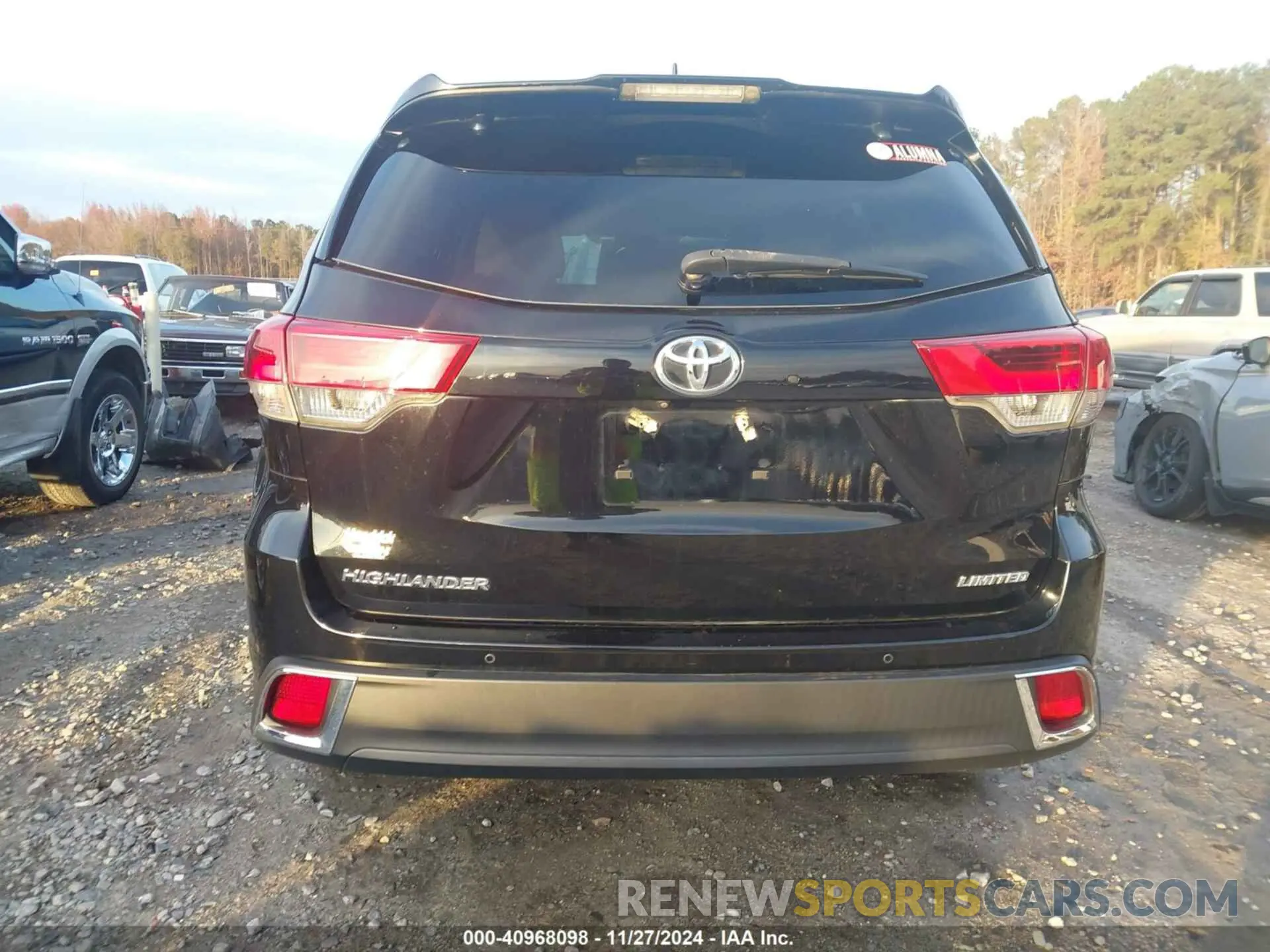 16 Photograph of a damaged car 5TDYZRFH5KS298250 TOYOTA HIGHLANDER 2019