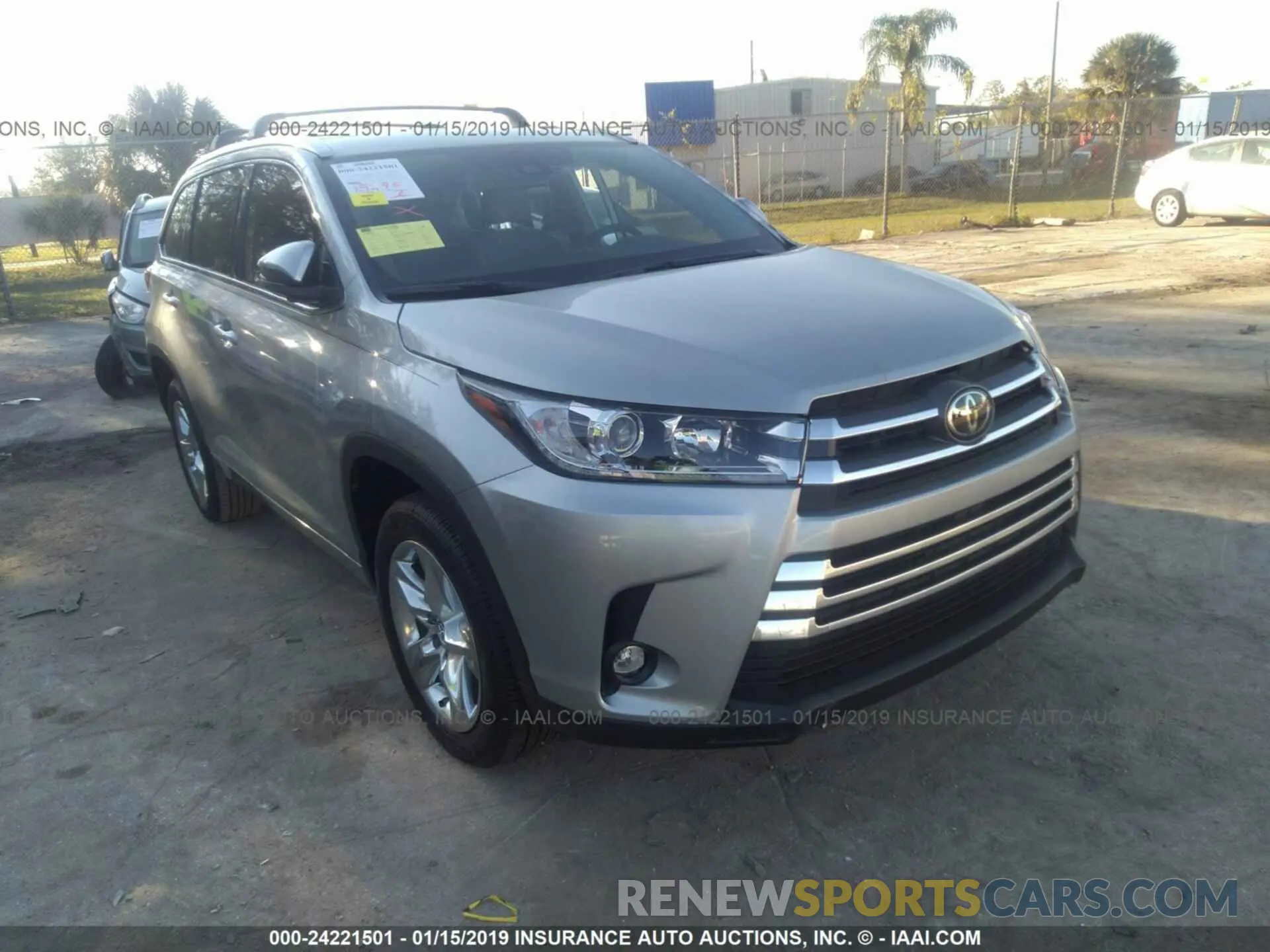 1 Photograph of a damaged car 5TDYZRFH6KS297320 TOYOTA HIGHLANDER 2019