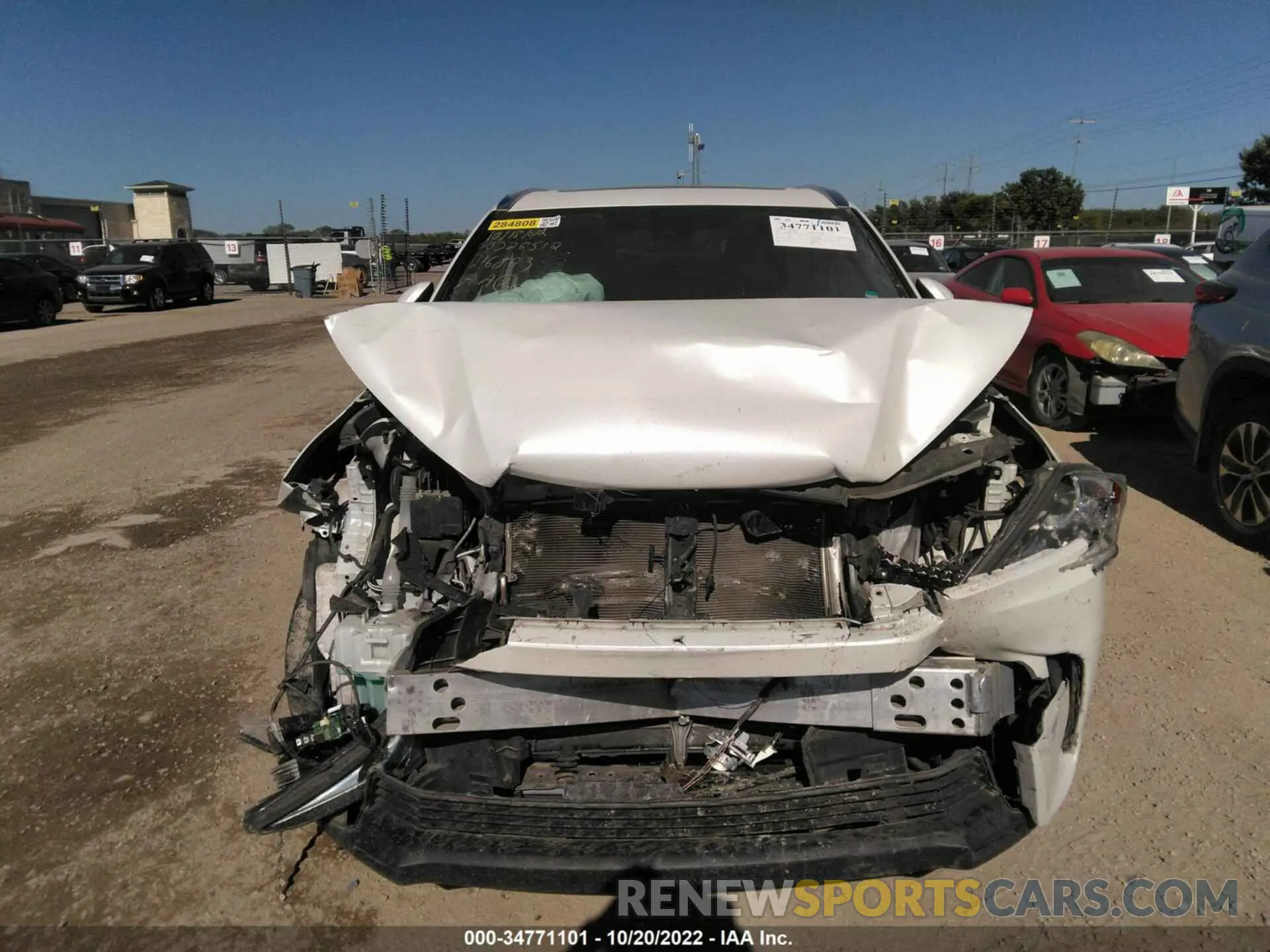 6 Photograph of a damaged car 5TDYZRFH7KS316893 TOYOTA HIGHLANDER 2019